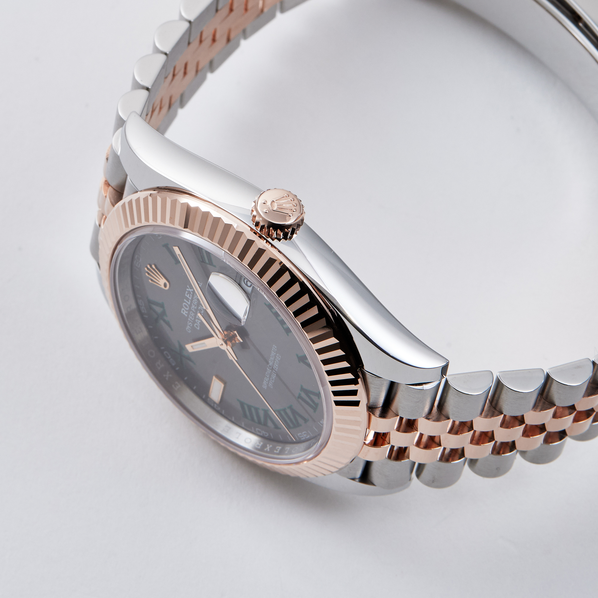 Datejust "Wimbledon" Rose Gold & Steel Jubilee Grey Dial 41mm Product Image 3