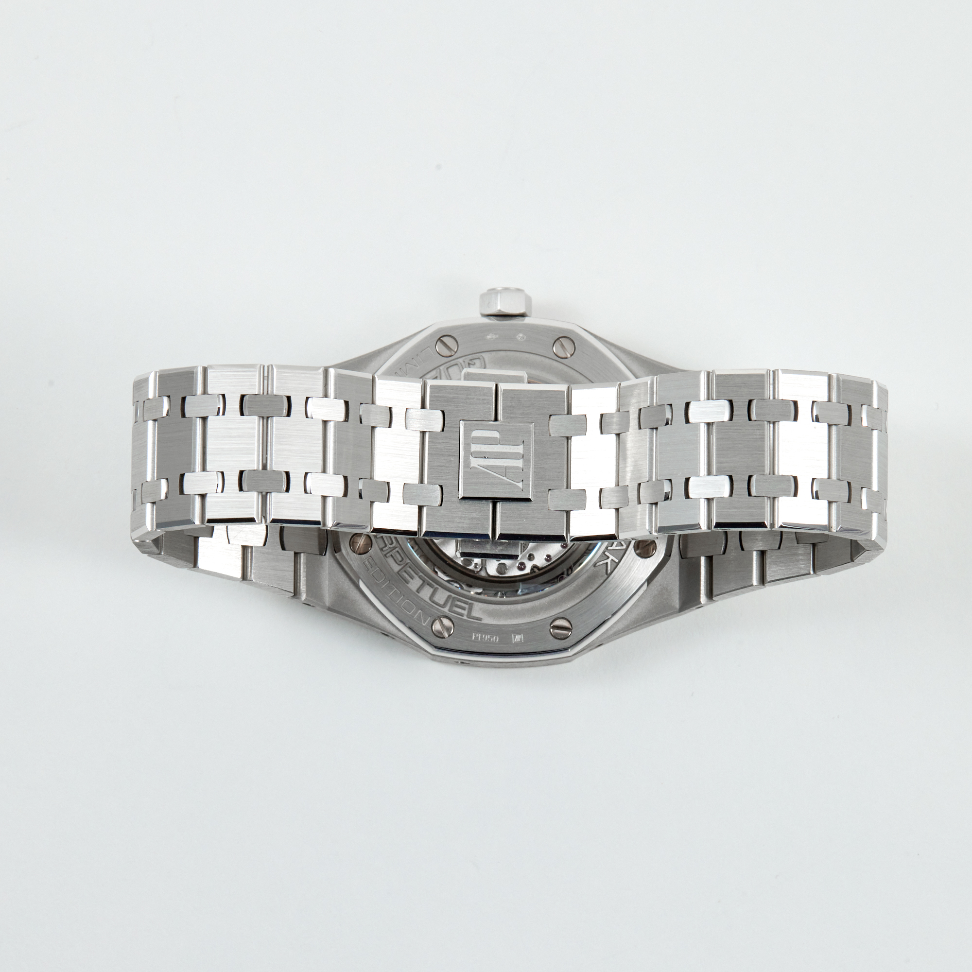 Royal Oak Perpetual Calendar "Yoshida" Platinum Black Dial 41mm Product Image 9
