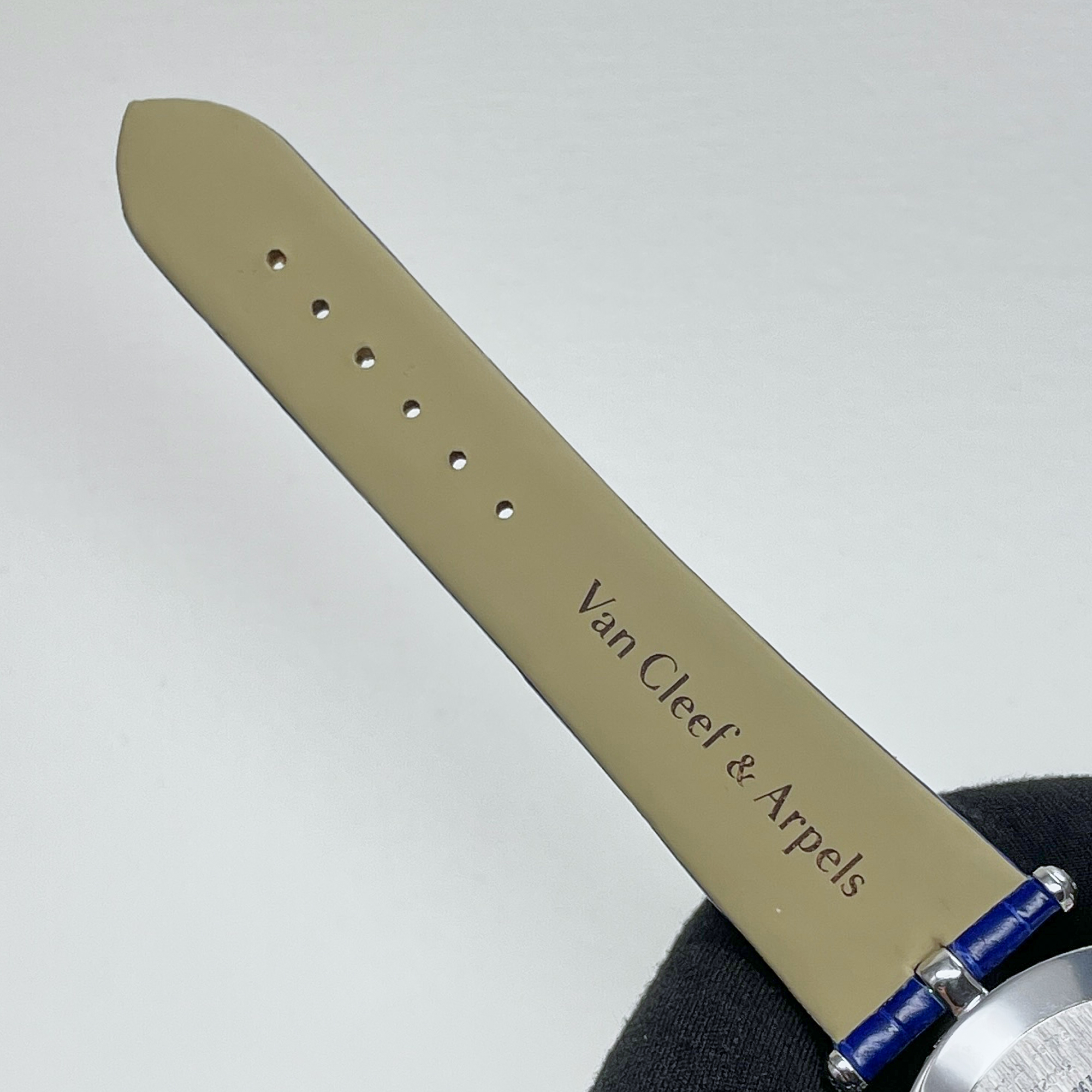 Lady Arpels Jour Nuit White Gold DIamond Mother of Pearl Dial 38mm Product Image 13