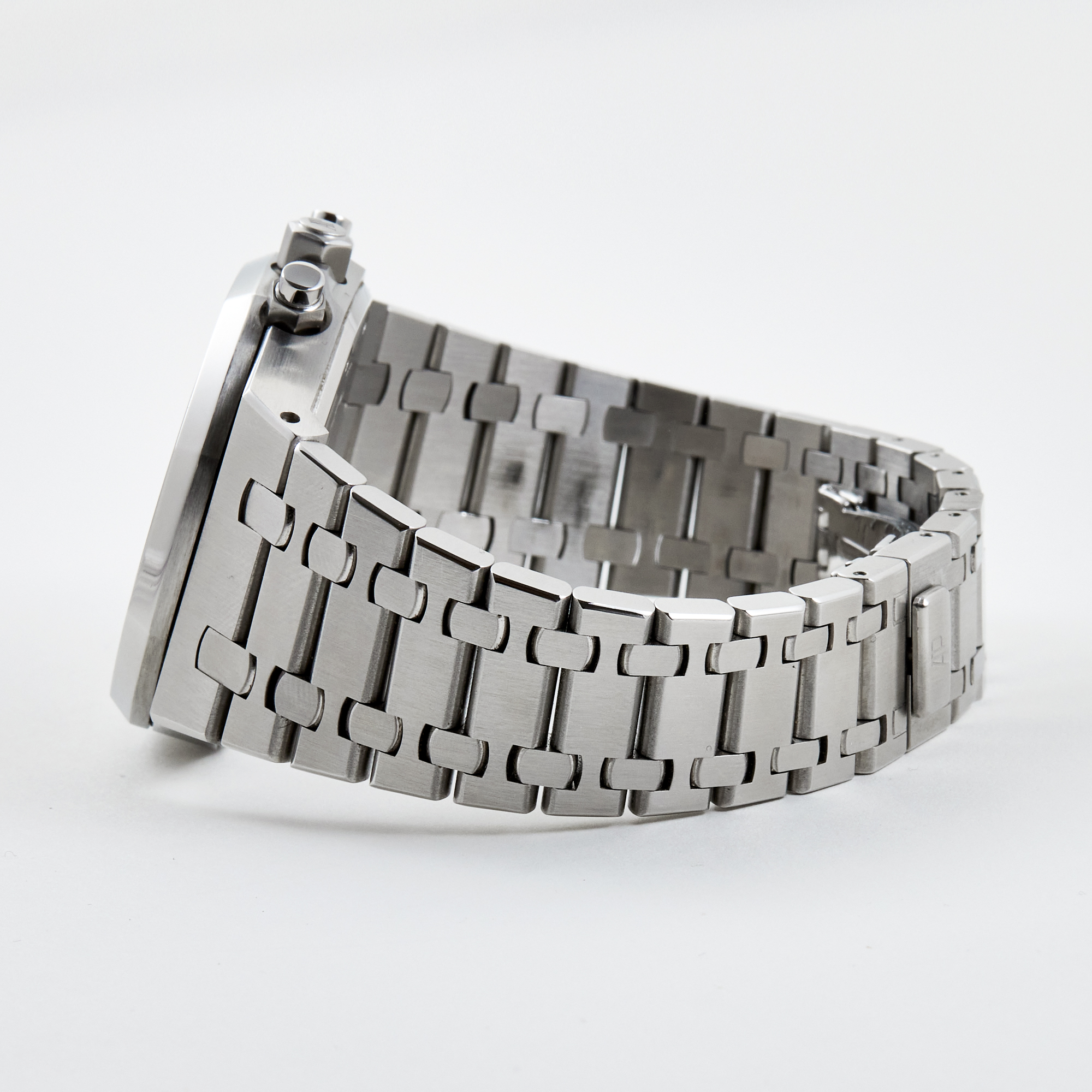 Royal Oak Chronograph Steel Silver Dial 39mm Product Image 11