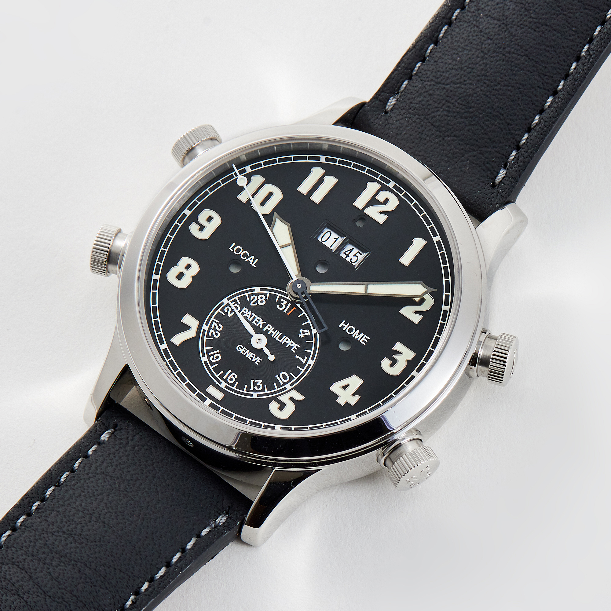 Calatrava Pilot Travel Time Alarm Platinum Black Dial 42mm Product Image 1