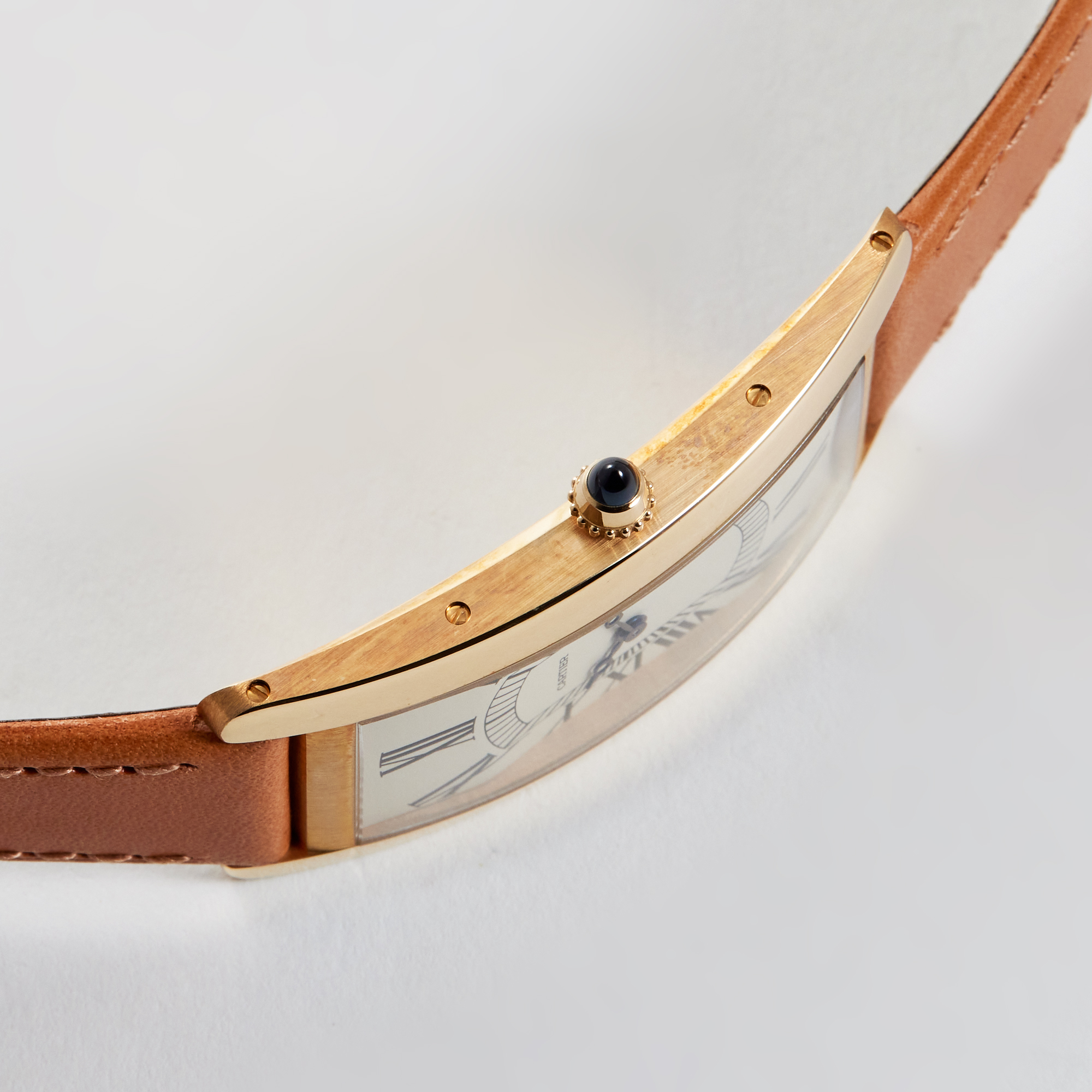 Tank Cintrée "100th Anniversary" Limited Edition Yellow Gold 23mm Product Image 4