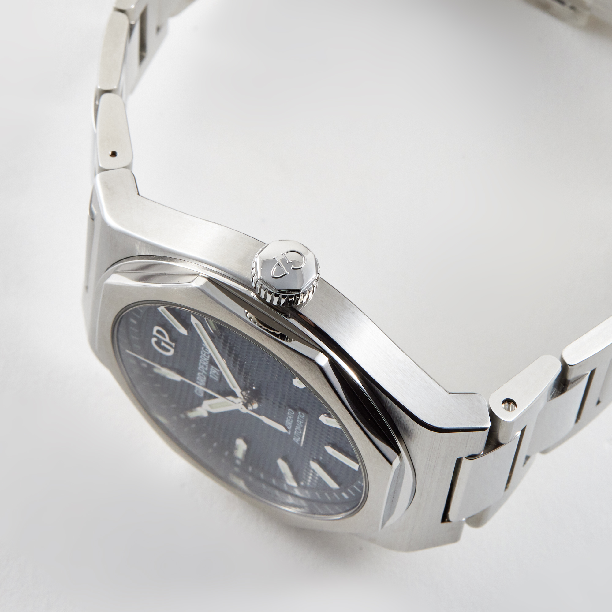 Laureato Steel Blue Dial 42mm Product Image 3