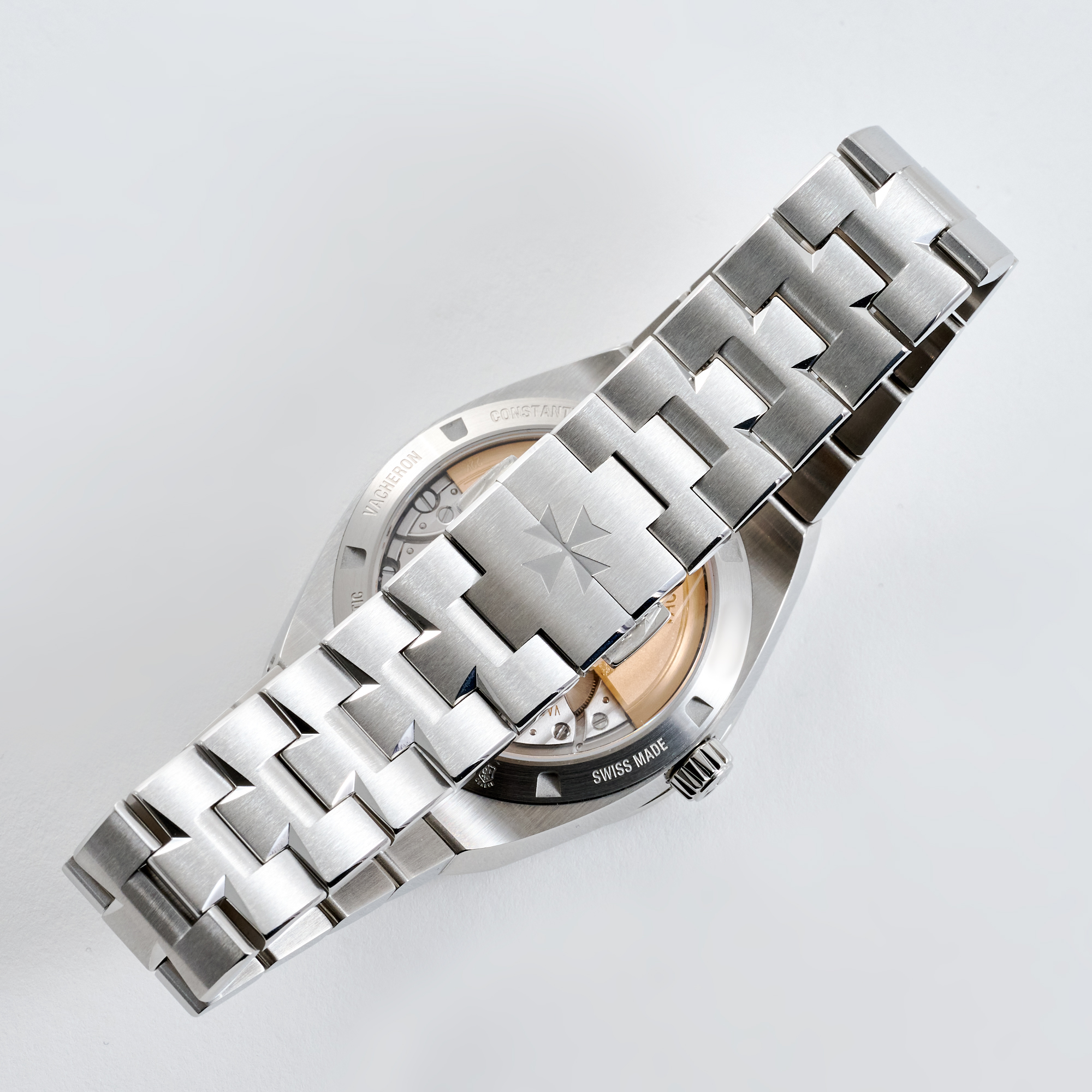 Overseas Date Steel Blue Dial 41mm Product Image 9