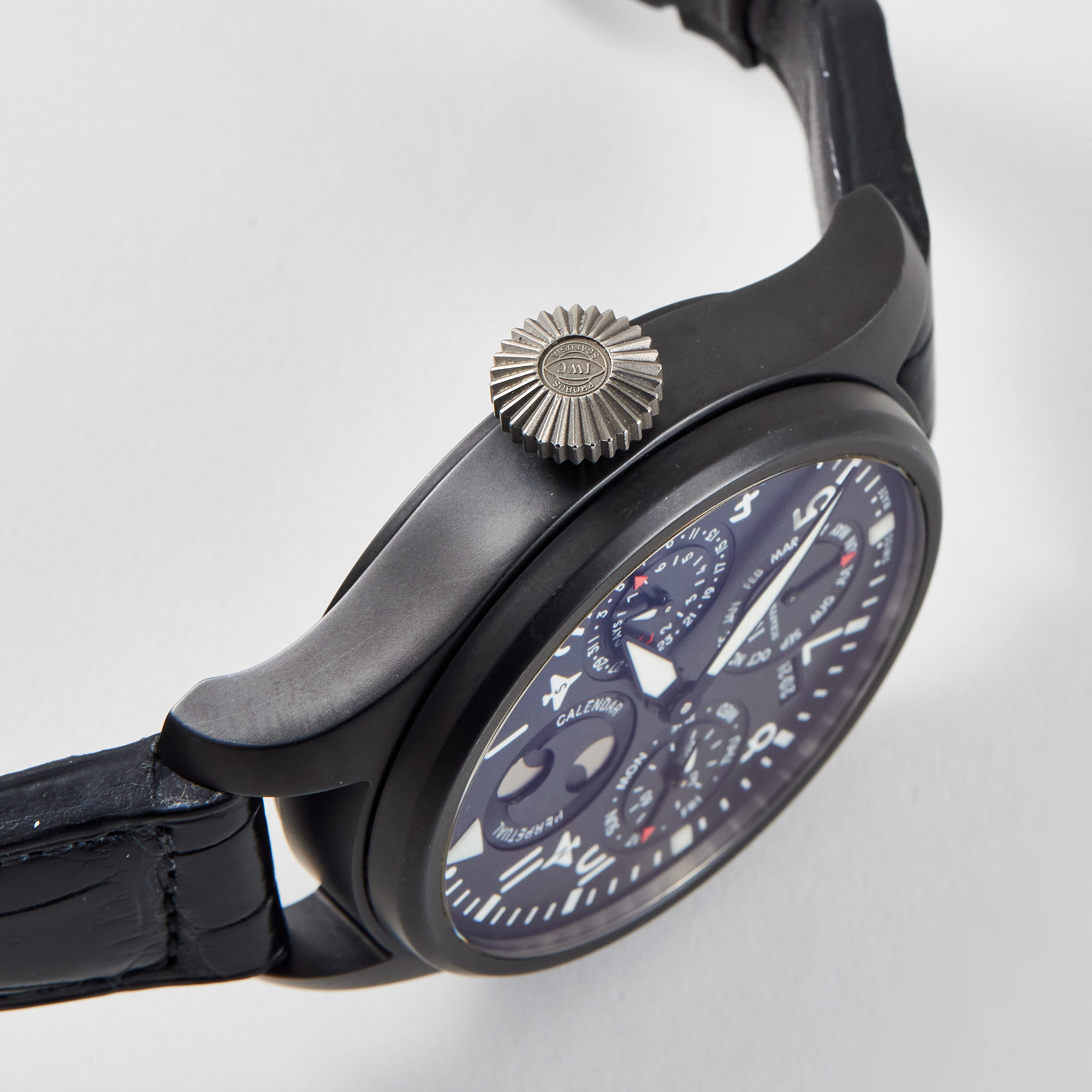 Big Pilot's Perpetual Calendar Top Gun Ceramic Black Dial 48mm Product Image 4