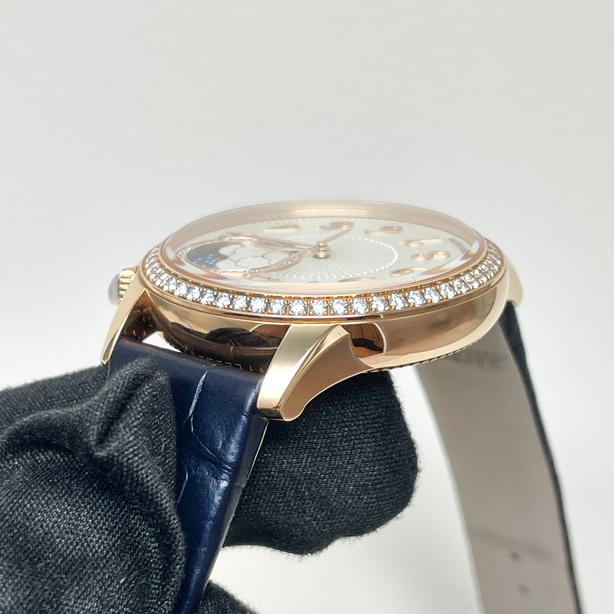 Égérie Moonphase Rose Gold Diamond White Dial 37mm Product Image 4