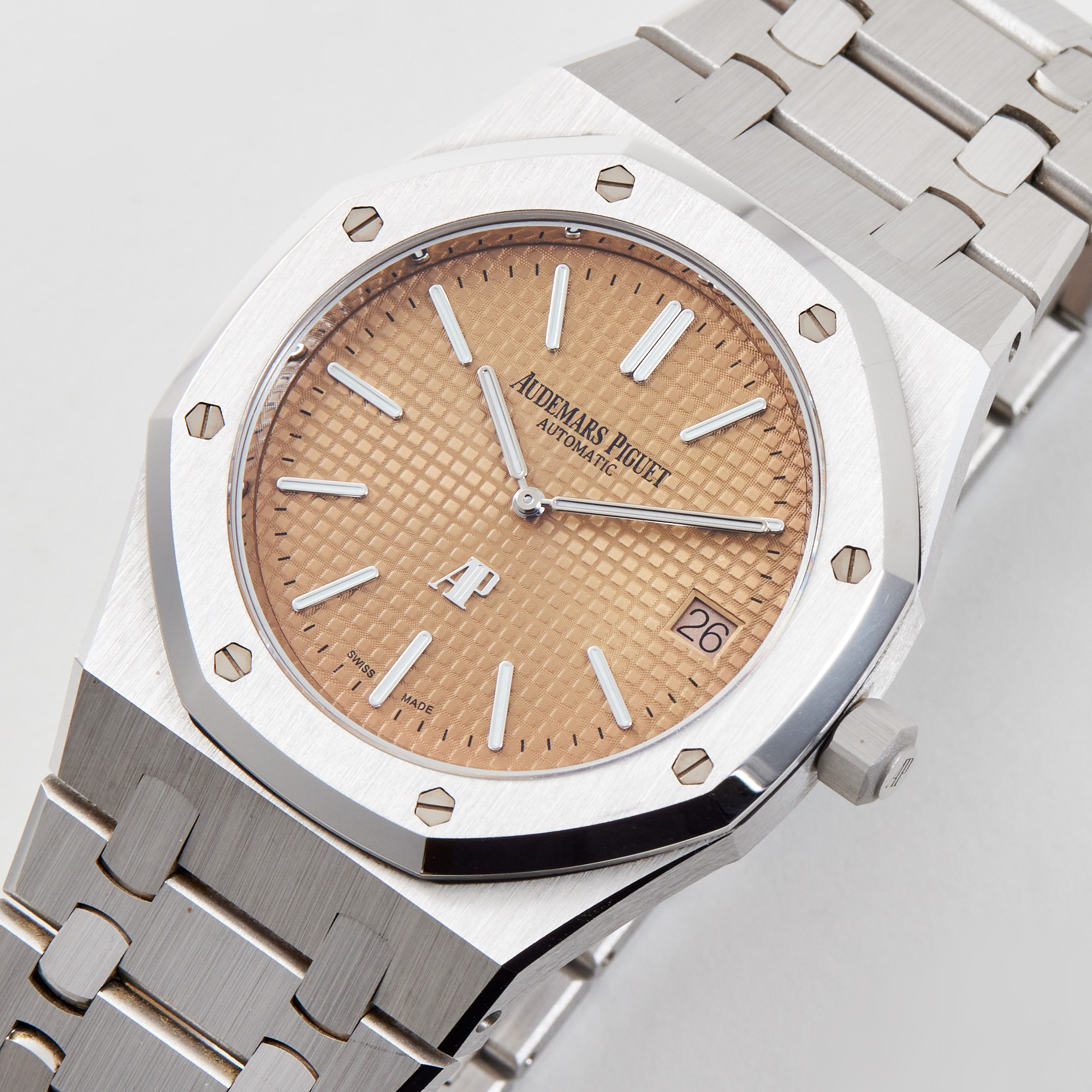 Royal Oak White Gold Salmon Dial 39mm Product Image 1