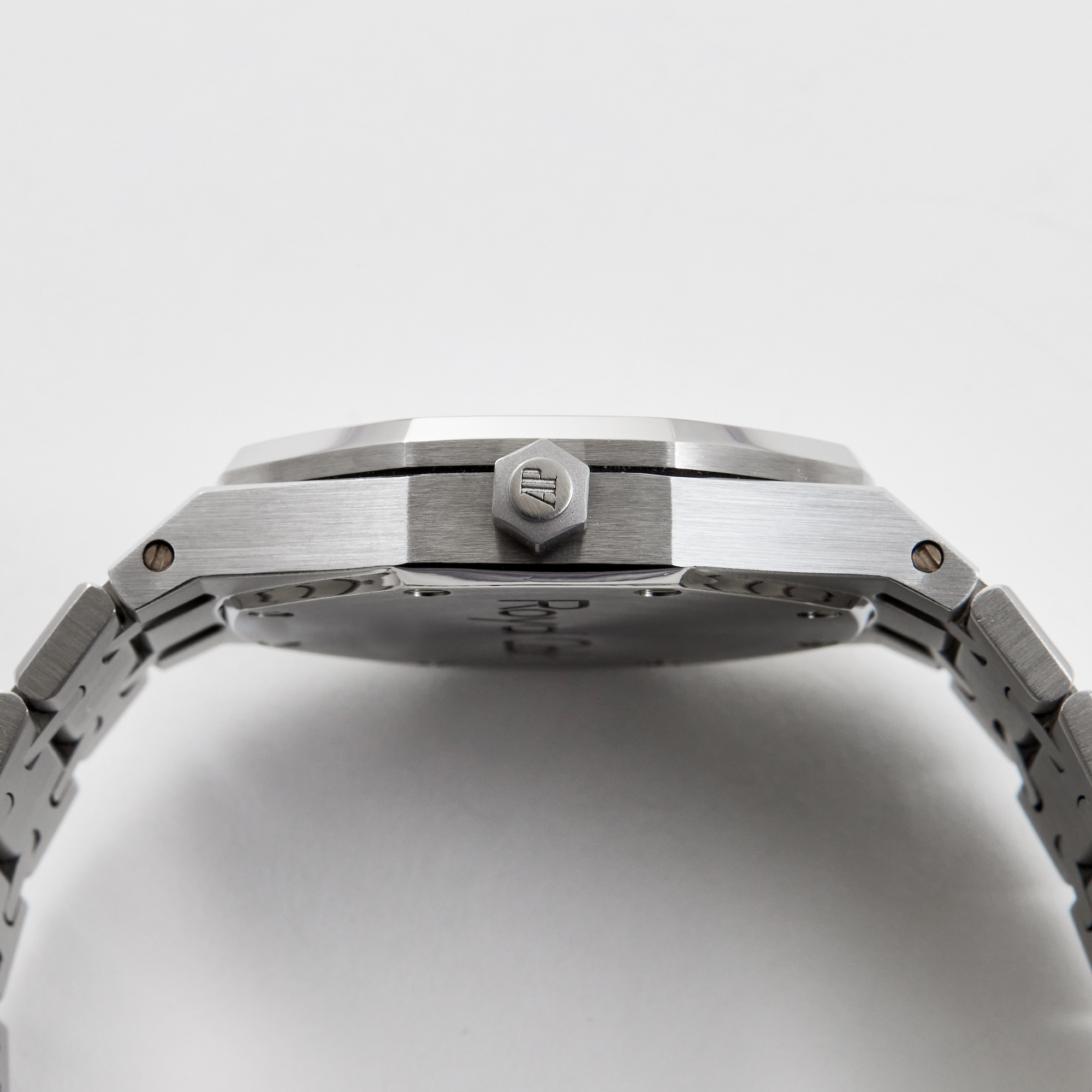 Royal Oak Mid-Size Steel Blue Dial 33mm Product Image 5