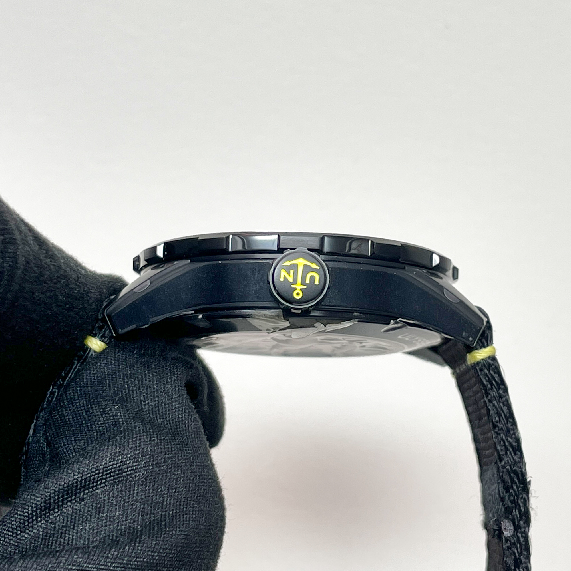 Diver Lemon Shark Limited Edition Steel Black Dial 42mm Product Image 7