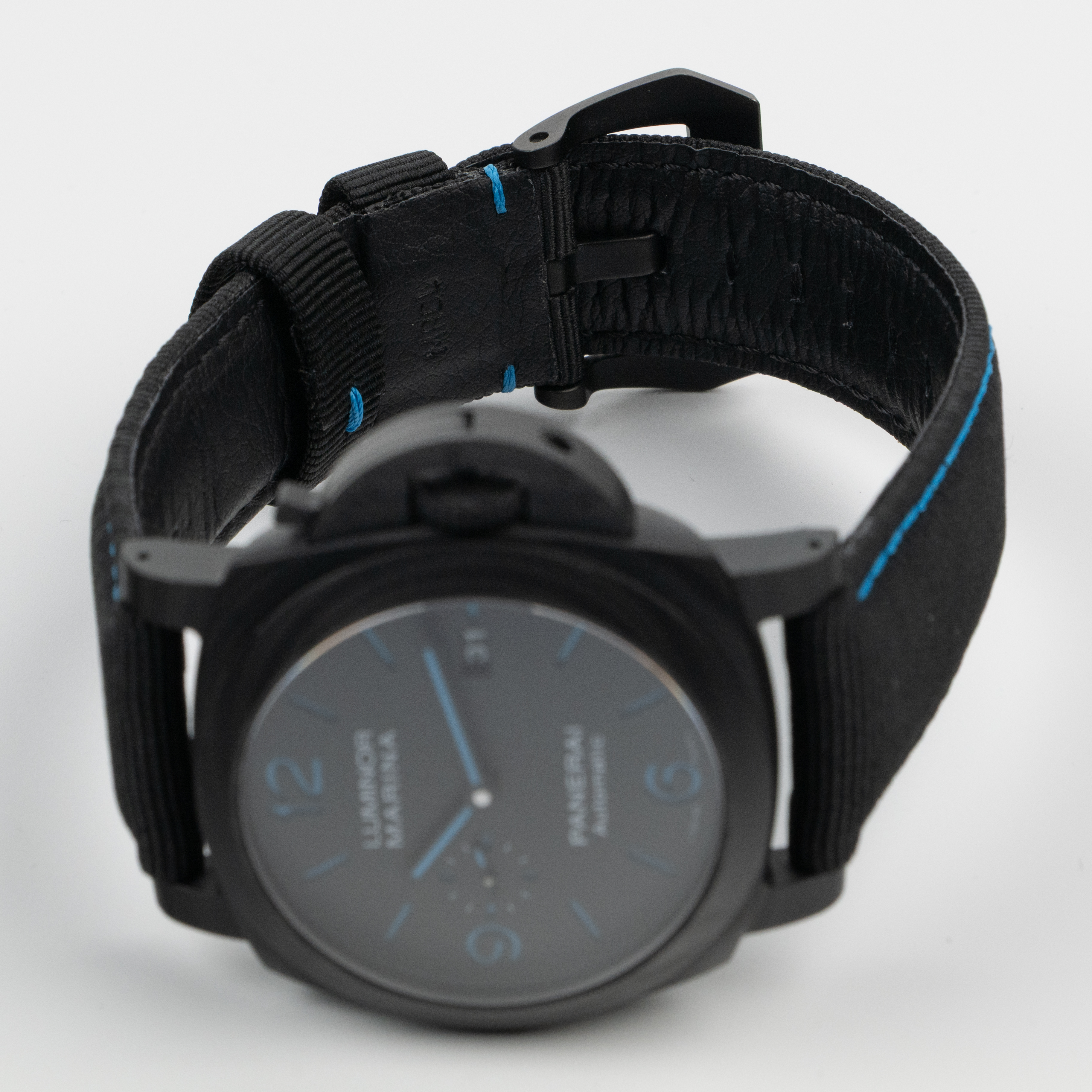 Luminor 3 Days Carbon Black Dial 44mm1 Product Image 5