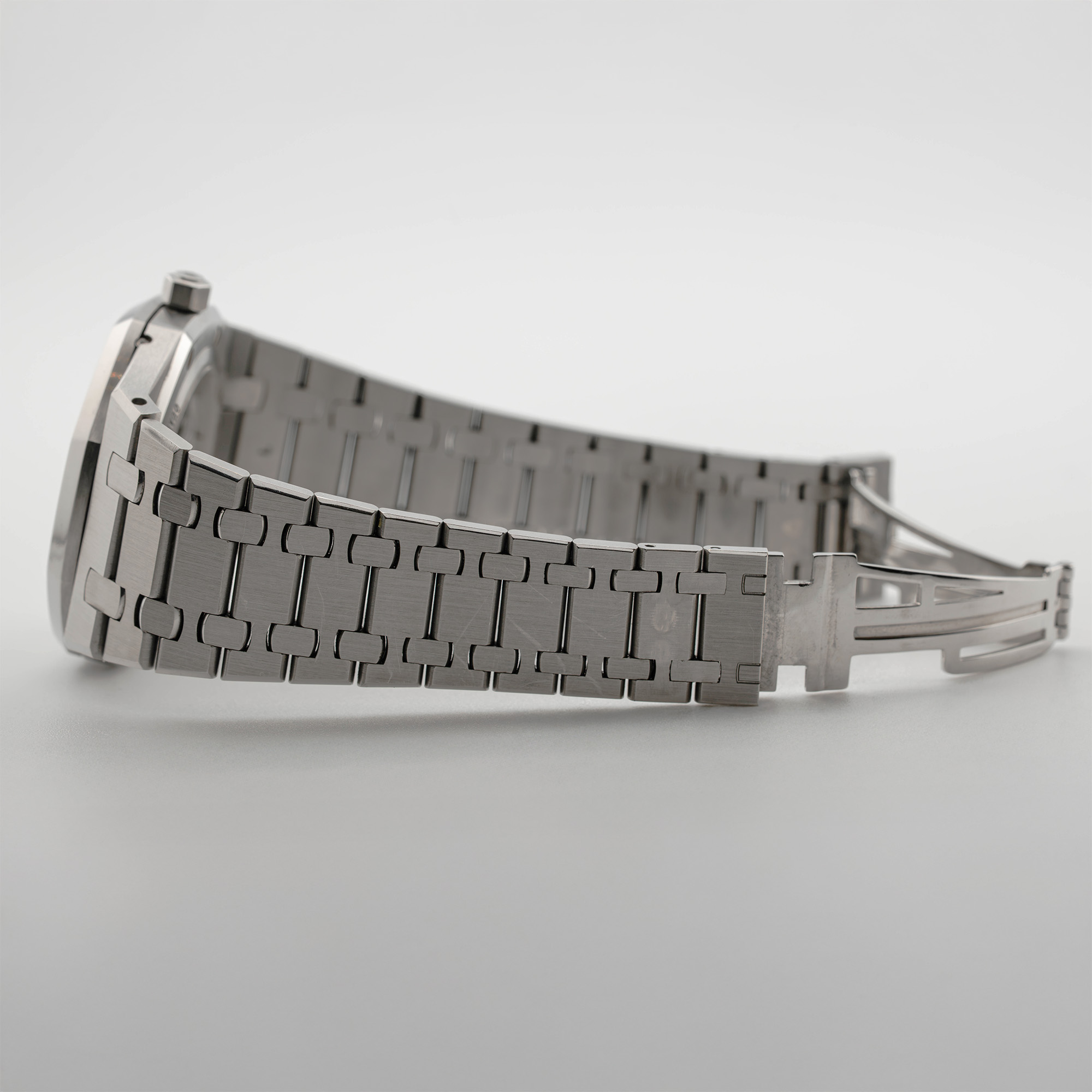 Royal Oak Perpetual Calendar Steel Skeleton Dial 39mm Product Image 11