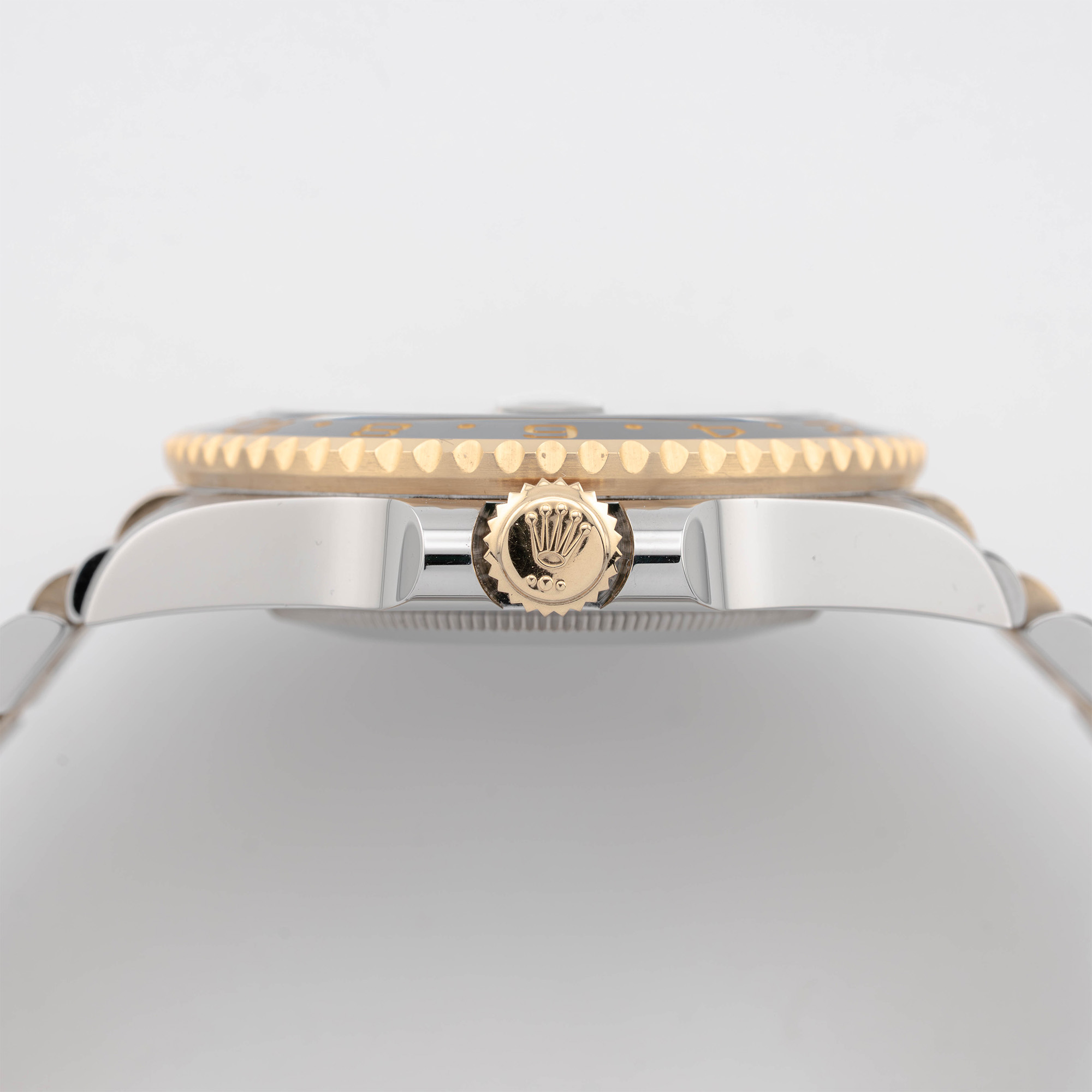 GMT-Master II Yellow Gold & Steel Jubilee Black Dial 40mm Product Image 4