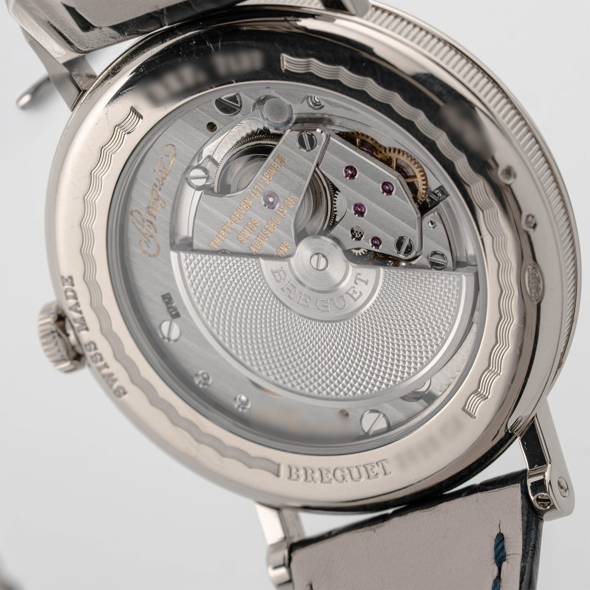 Classique 7137 White Gold Blue Dial 39mm Product Image 7