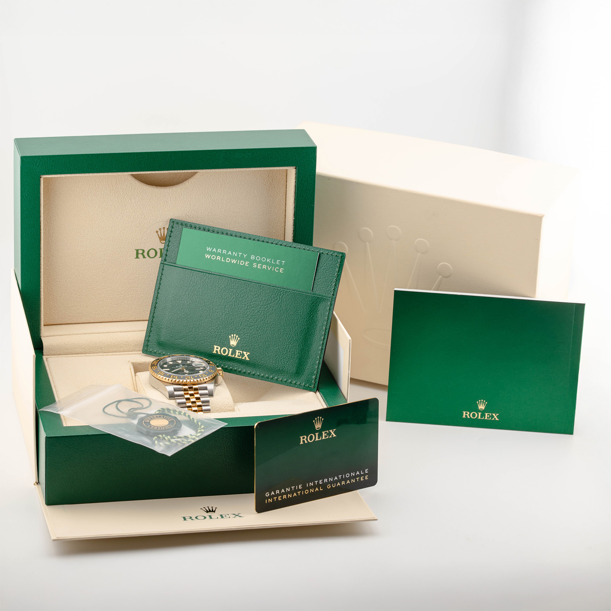 GMT-Master II Yellow Gold & Steel Jubilee Black Dial 40mm Product Image 12