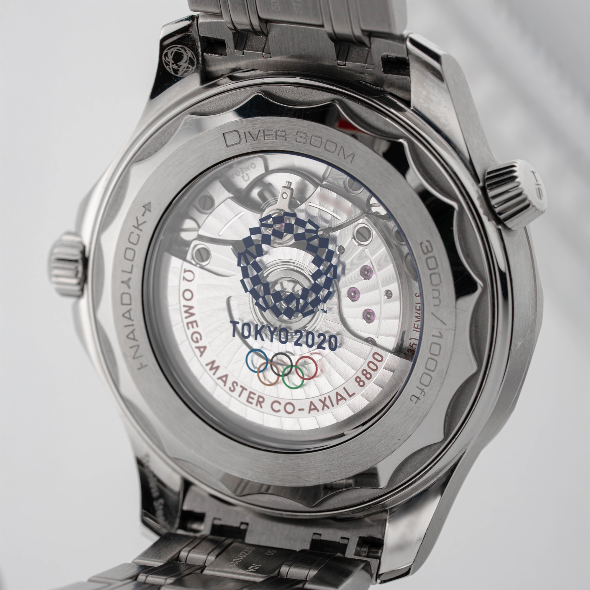 Seamaster Diver 300M Tokyo 2020 Olympics Product Image 6