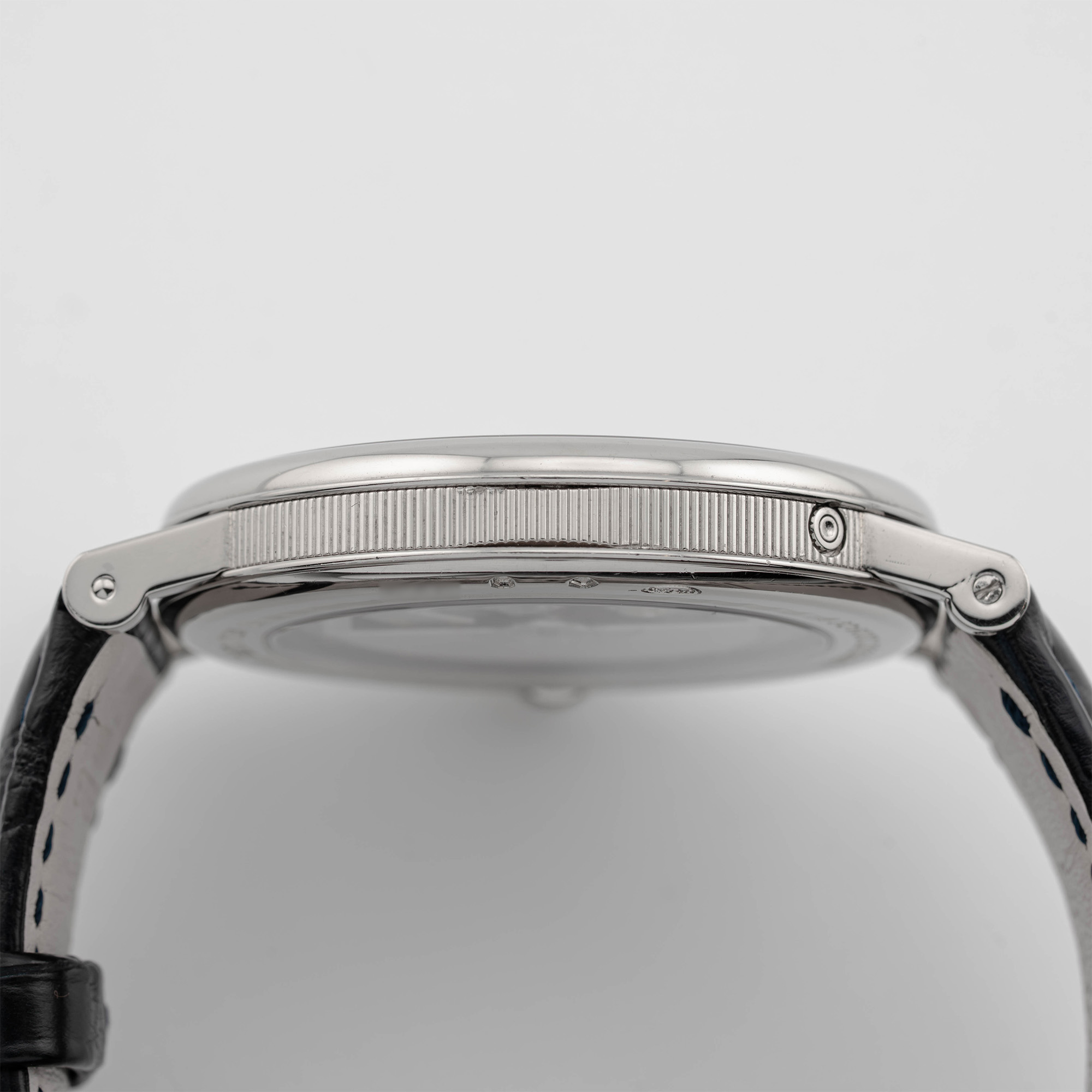 Classique 7137 White Gold Blue Dial 39mm Product Image 6