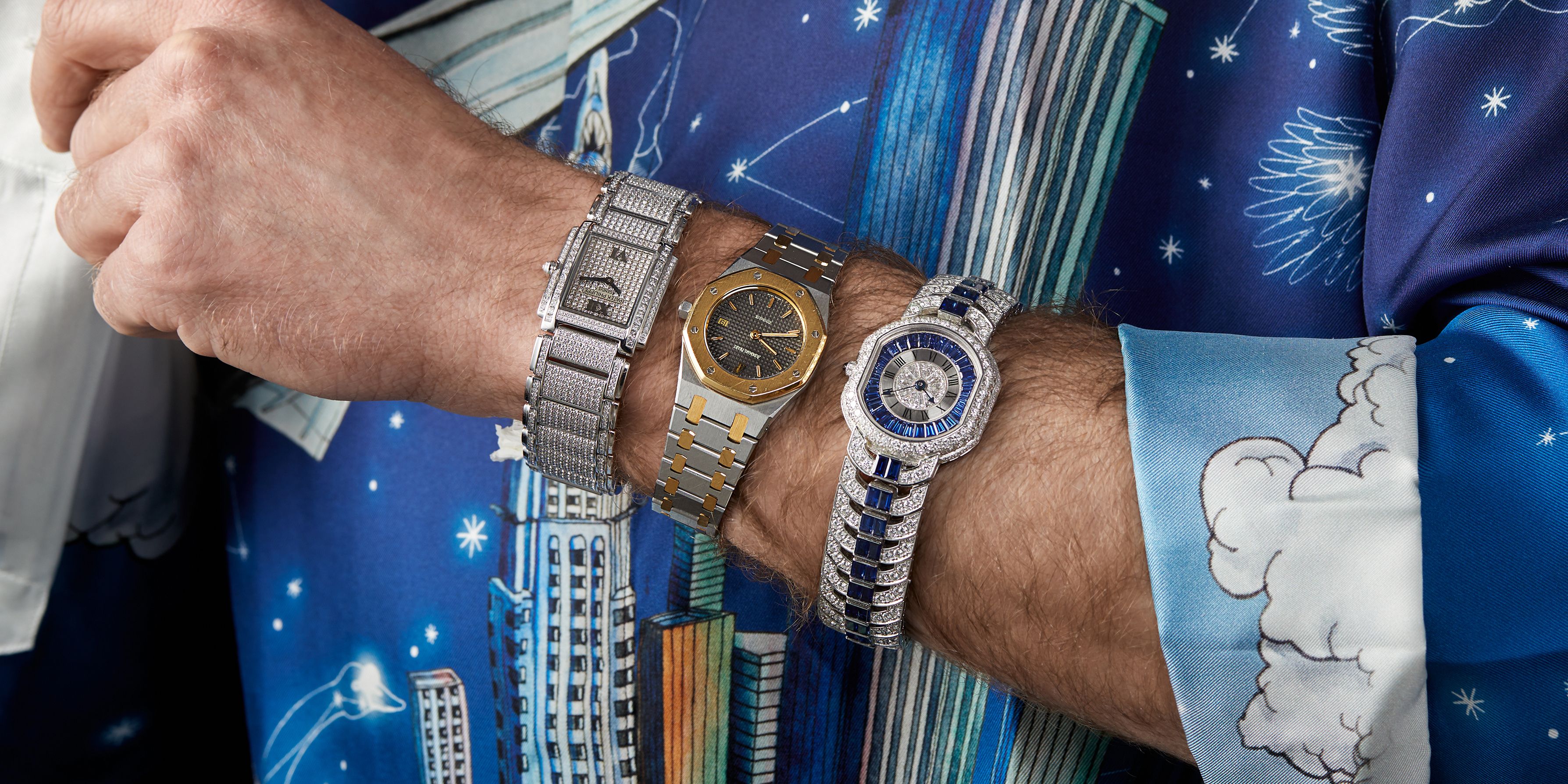 Men wearing small watches deals