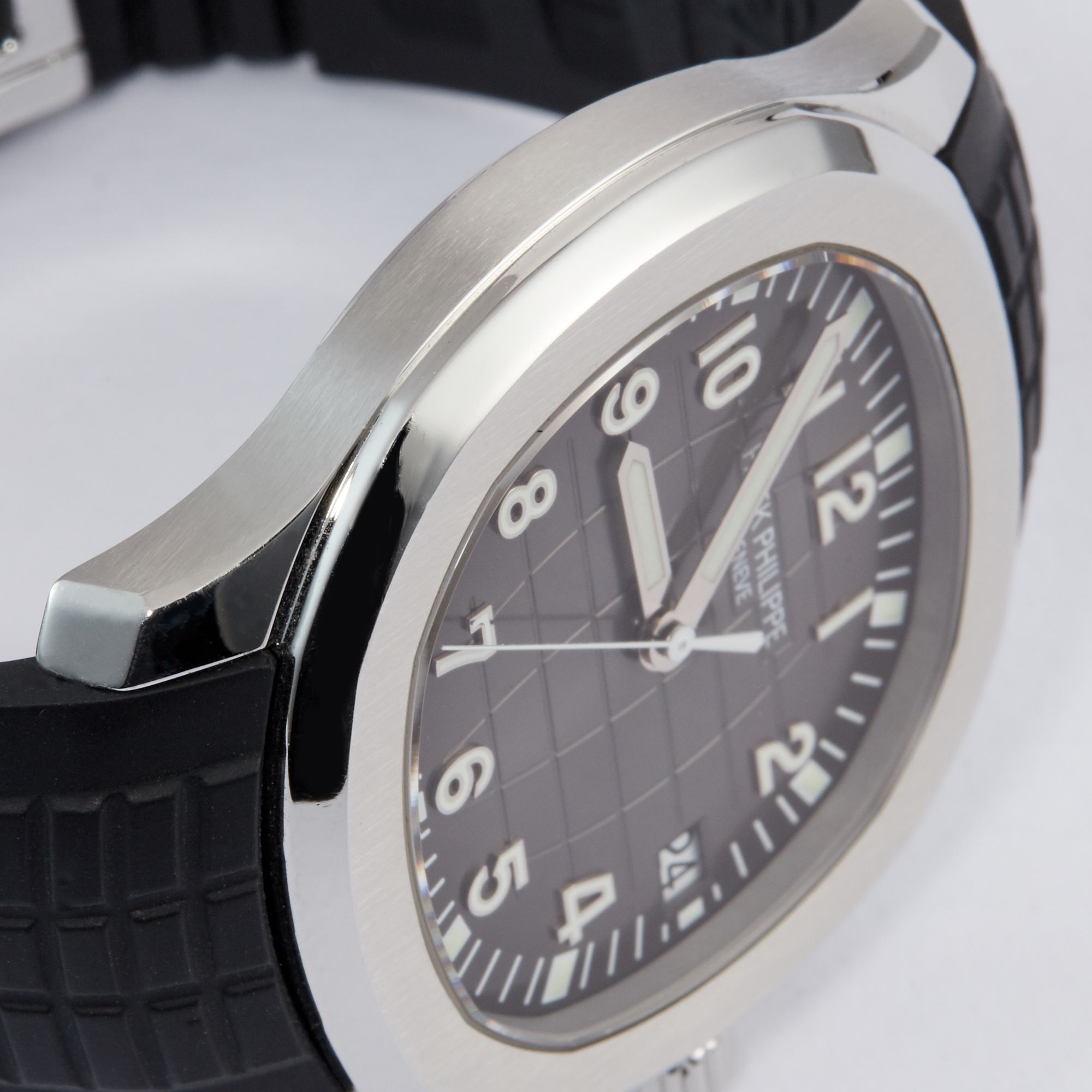 Patek Philippe Aquanaut 5167A-001 Black Dial – CHRONONATION