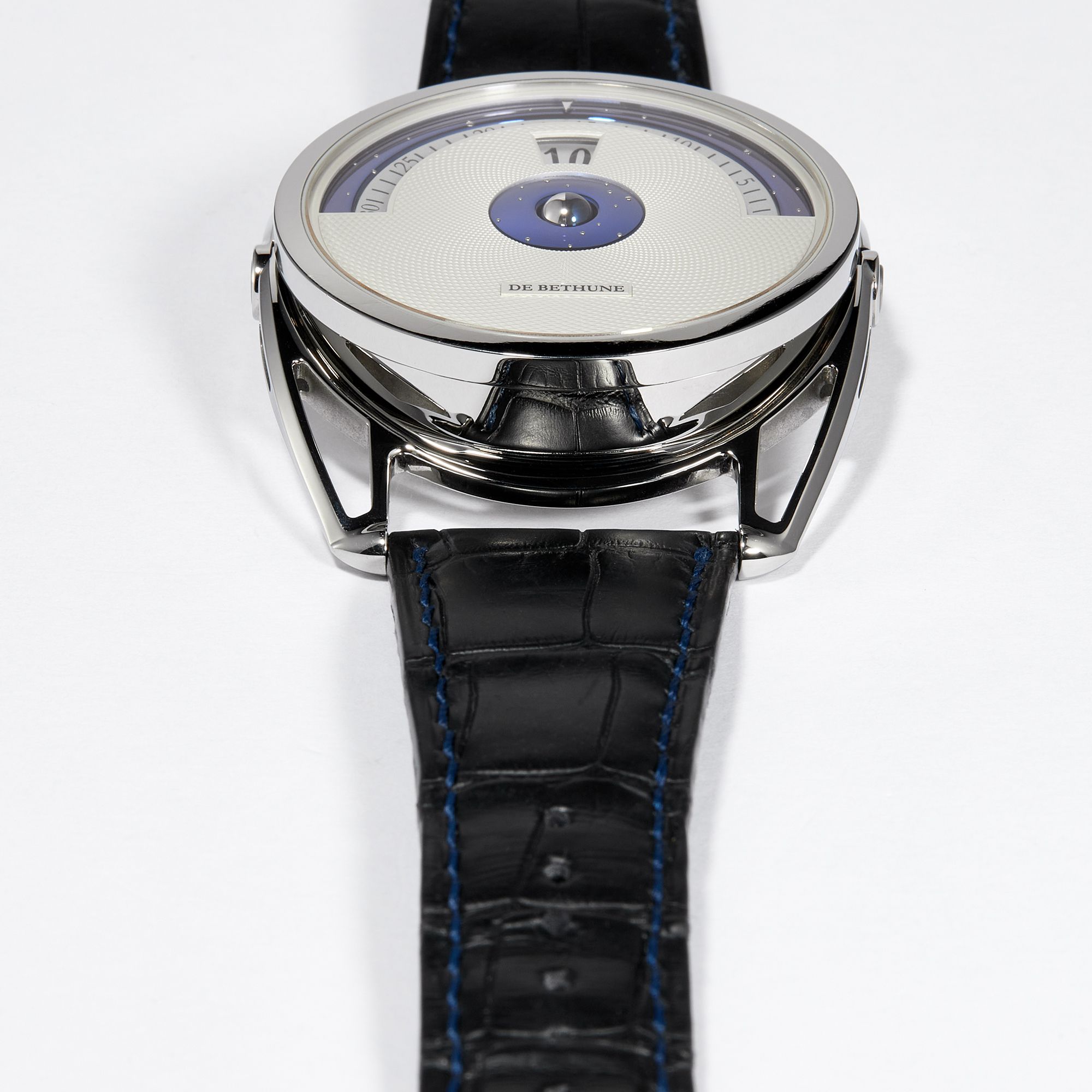 DB28 Digitale 45mm Product Image 1