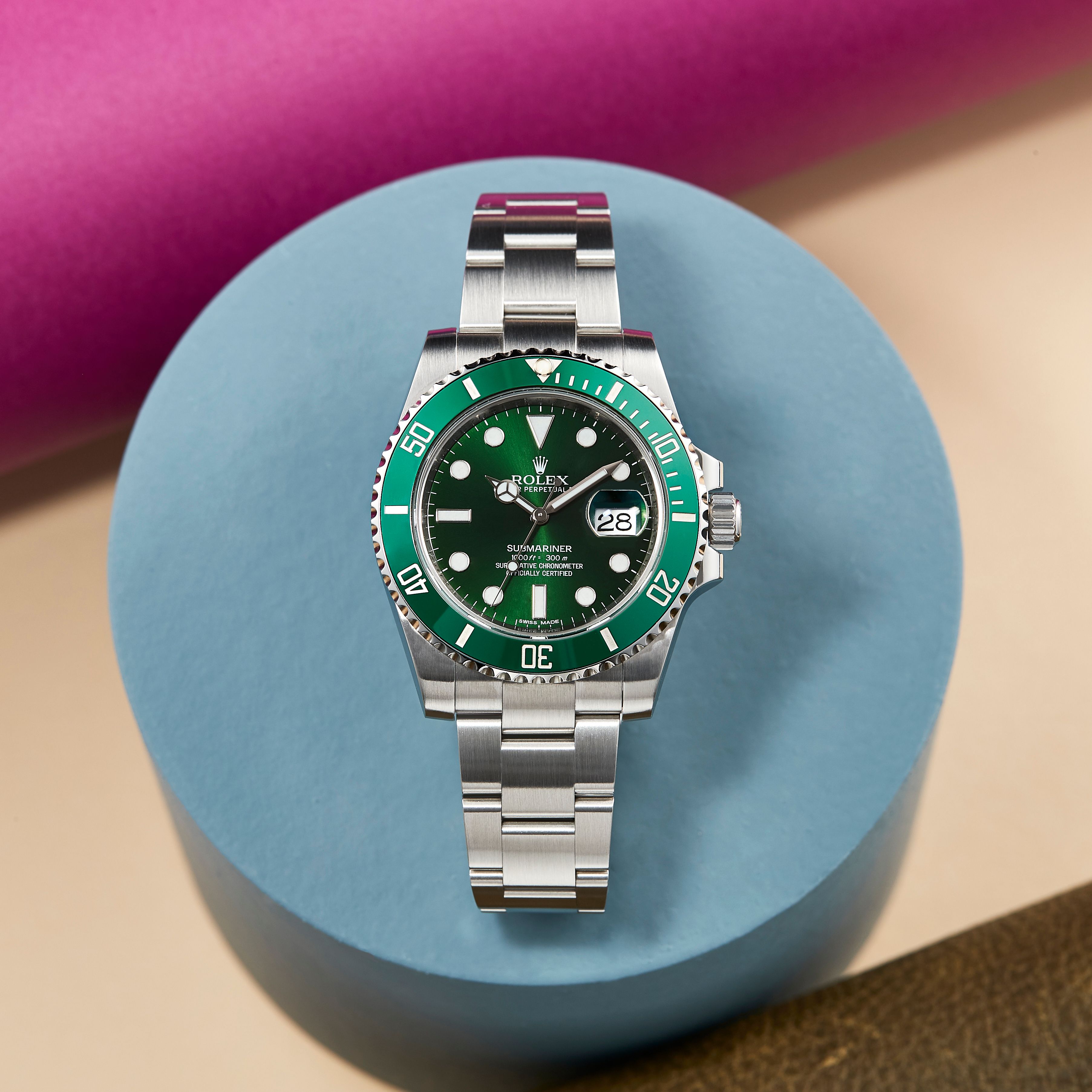 Rolex Submariner Date 116610LV Hulk 2019 Green Dial Discontinued