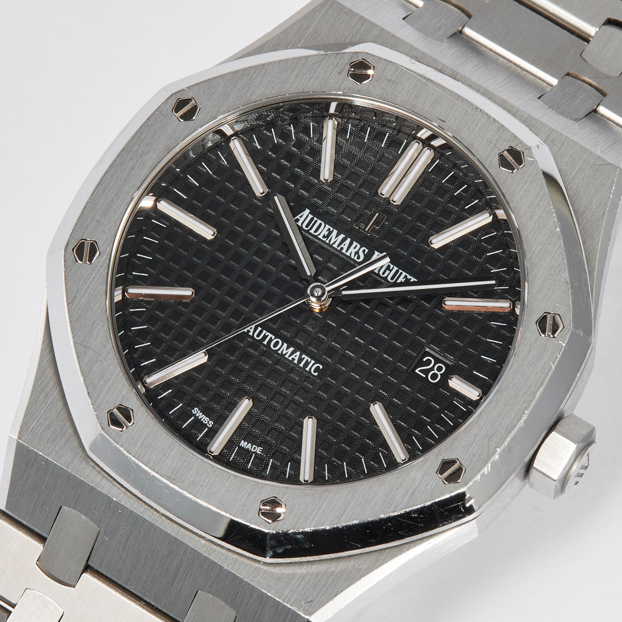 Ap watch black face best sale