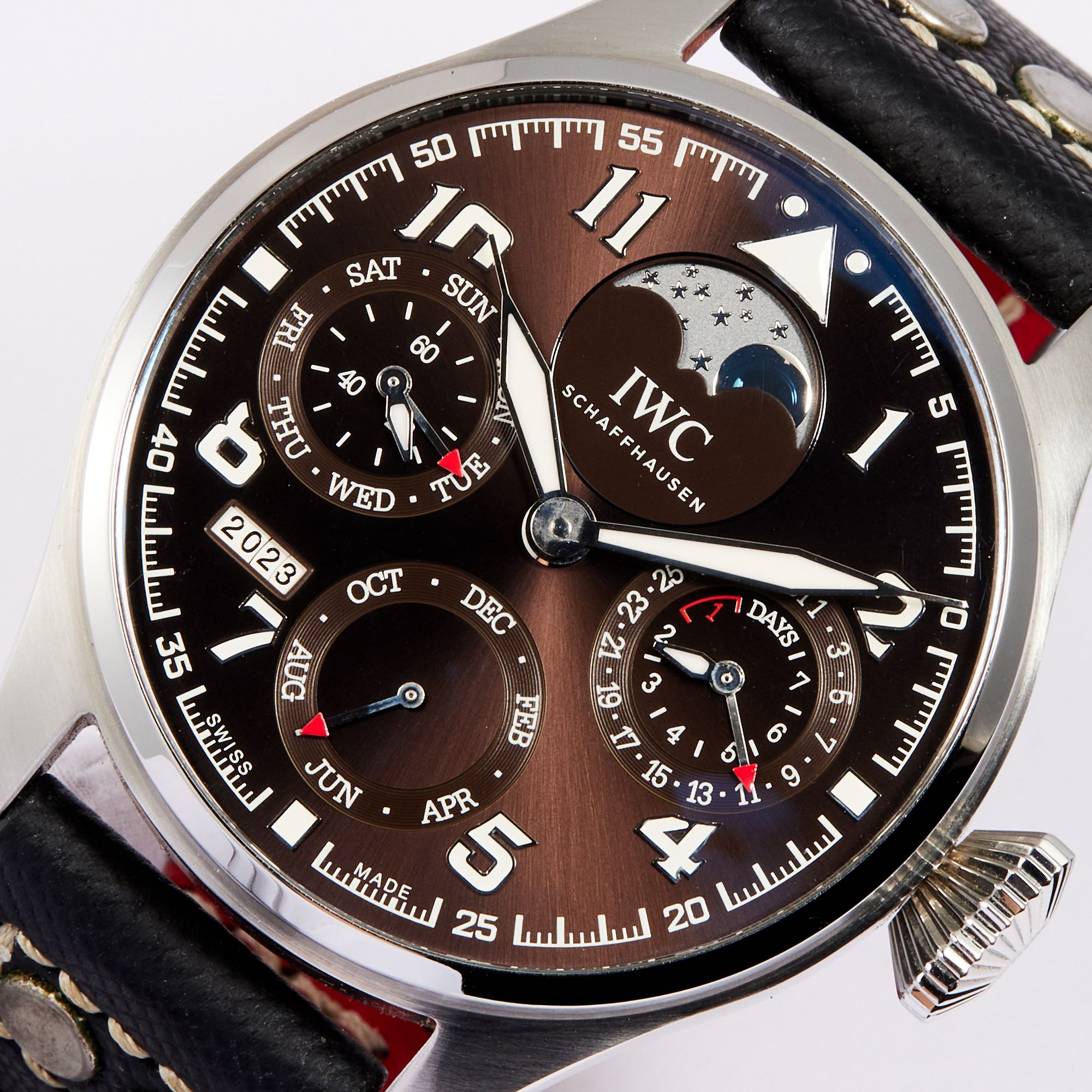 Big Pilot's Watch Perpetual Calendar Edition "Antione De Saint Exupéry" Steel Brown Dial 46mm Product Image 3