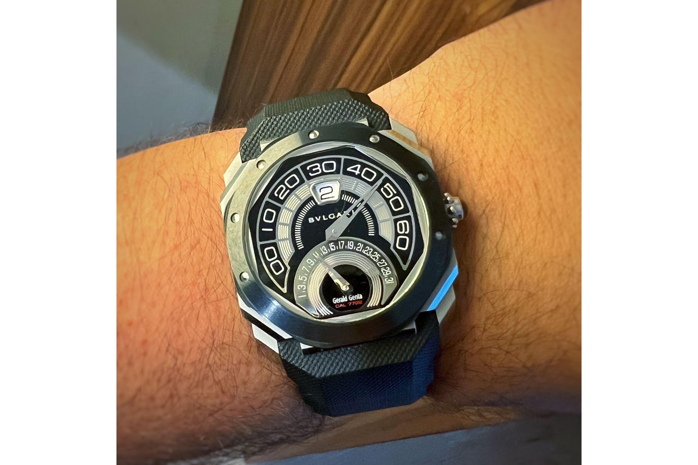 The Bulgari Gerald Genta Octo Bi-Retro Steel Ceramic Photo: Rick Cosgrove