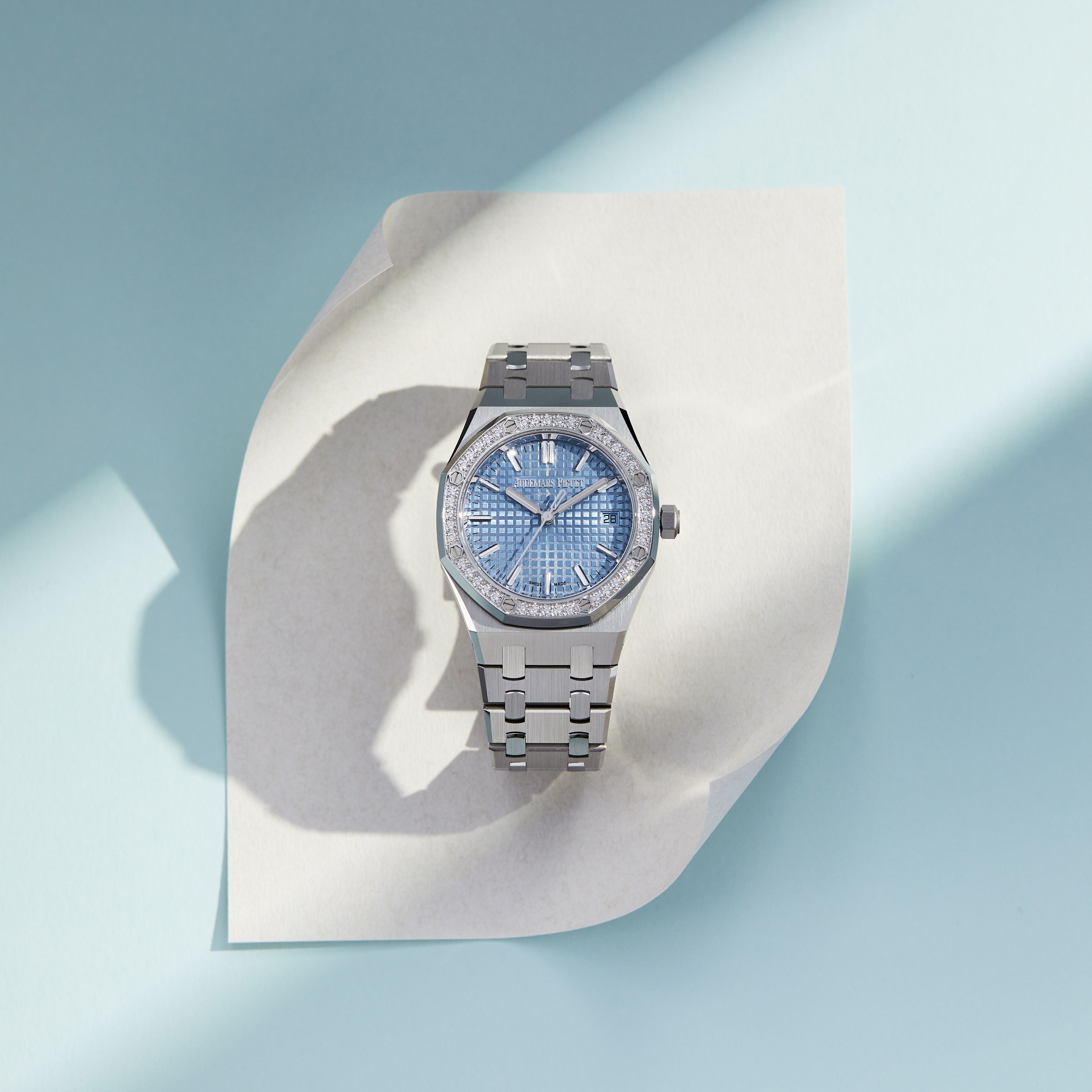 Royal Oak Selfwinding Steel Diamond Ice Blue Dial 34mm Product Image