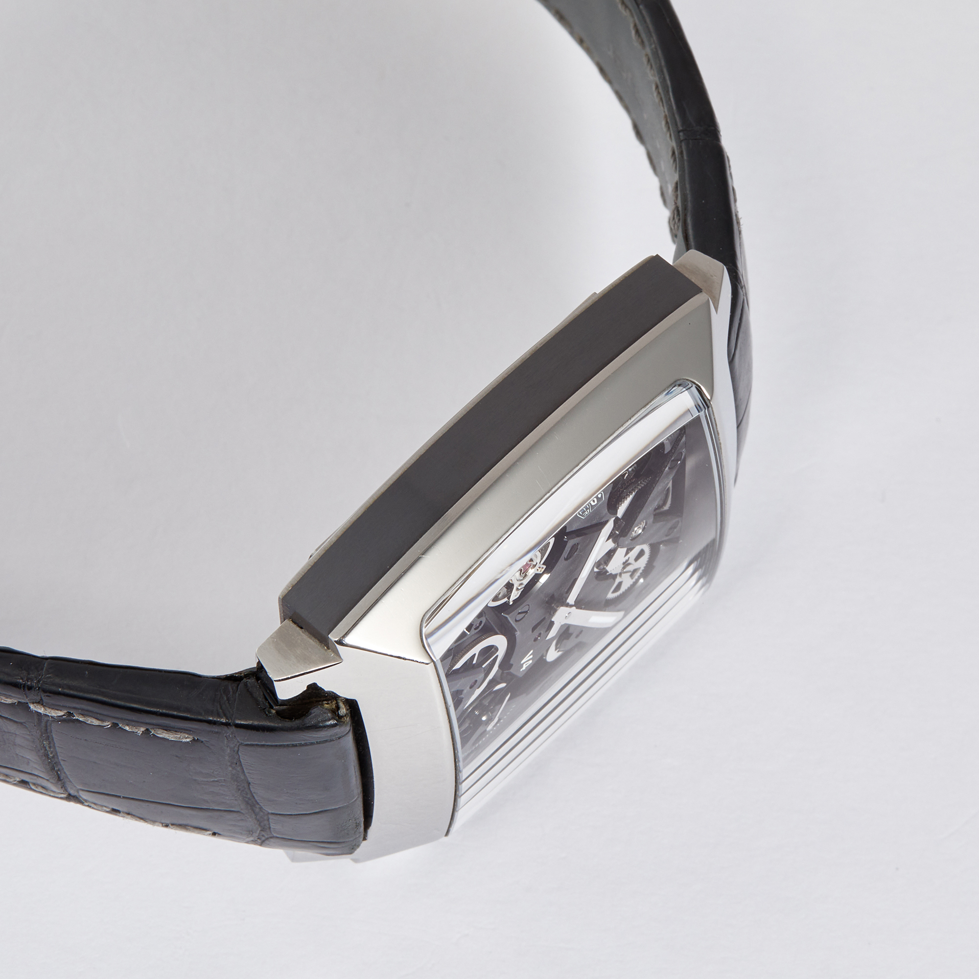 Monaco V4 Titanium Limited Edition 41mm Product Image 15
