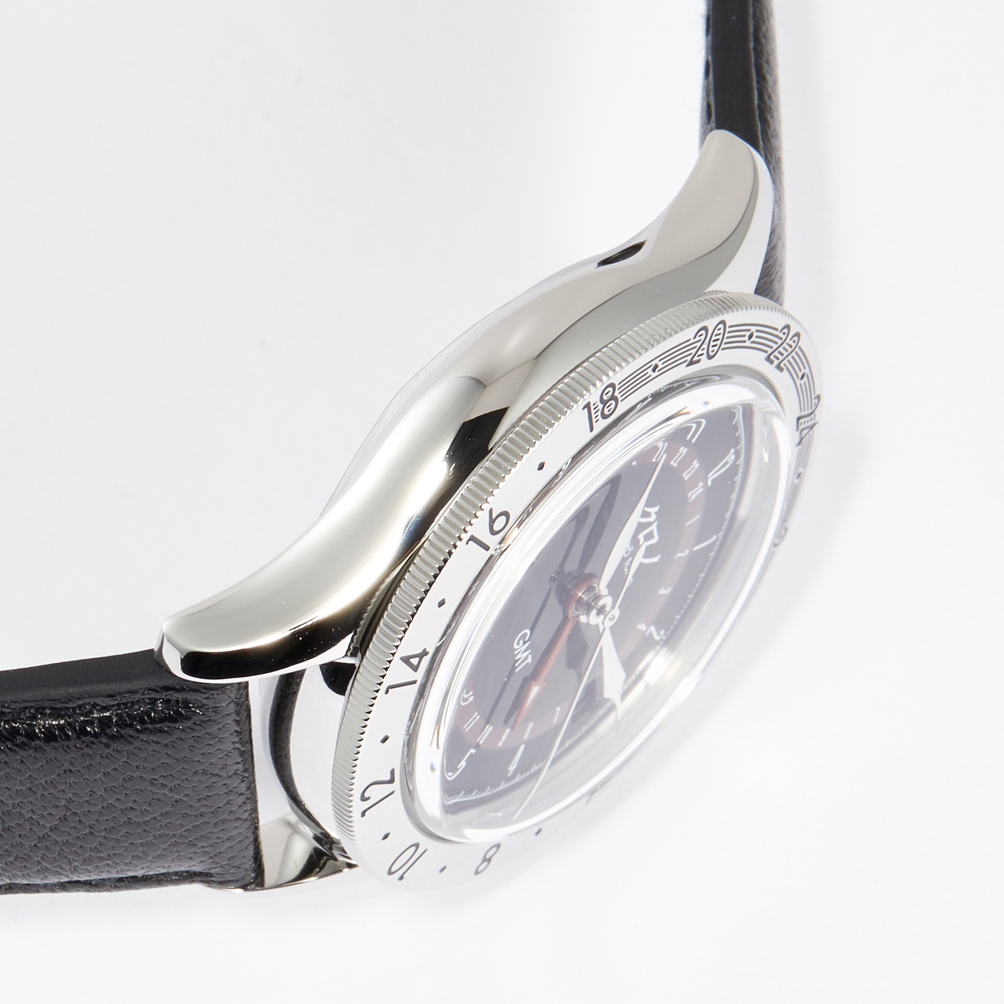 GMT 1 Steel Black Dial 38mm Product Image 13