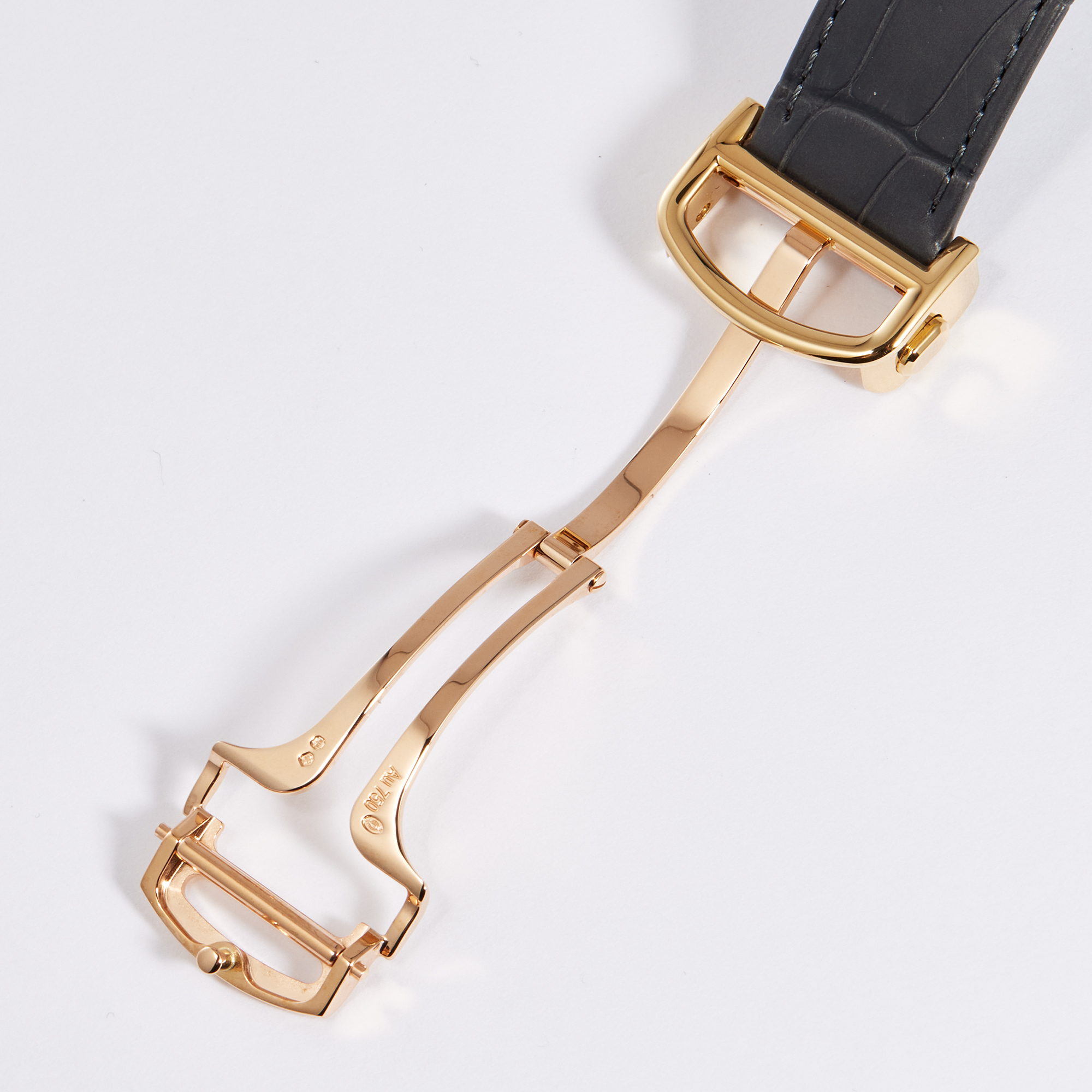 Pasha de Cartier Yellow Gold White Dial 41mm Product Image 16