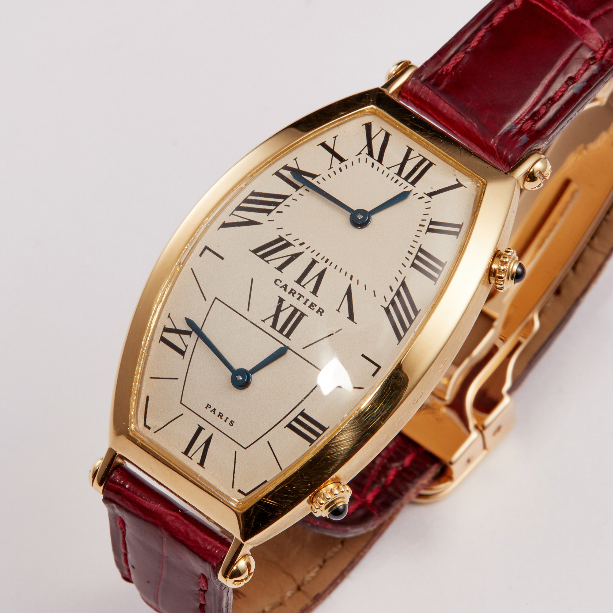 Tonneau Dual Time Yellow Gold White Dial 46mm Product Image 4