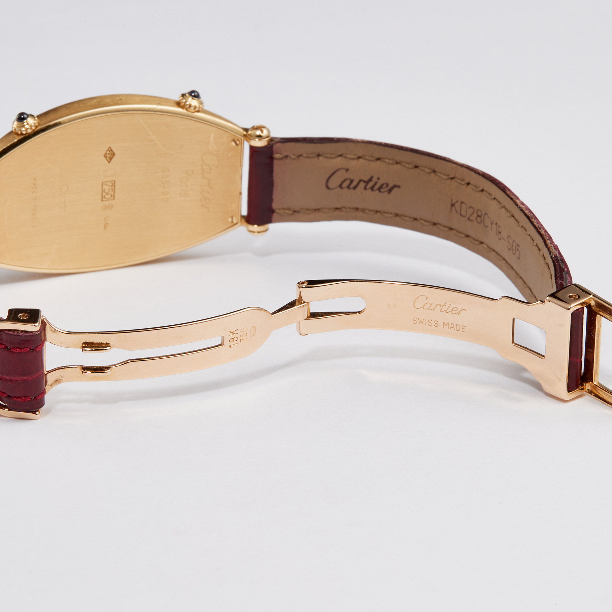 Tonneau Dual Time Yellow Gold White Dial 46mm Product Image 17