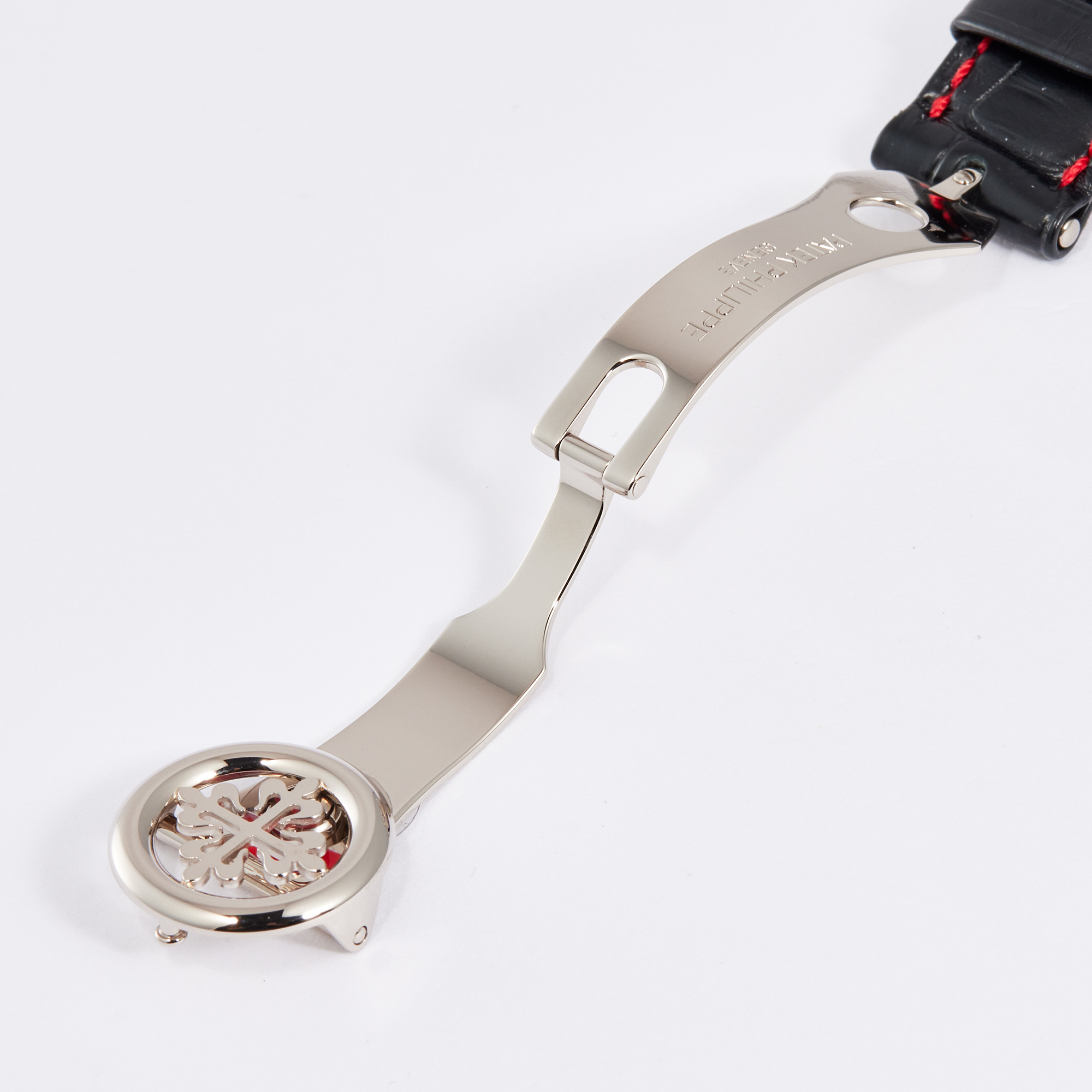 Complications World Time Chronograph White Gold Singapore Edition 39mm Product Image 11