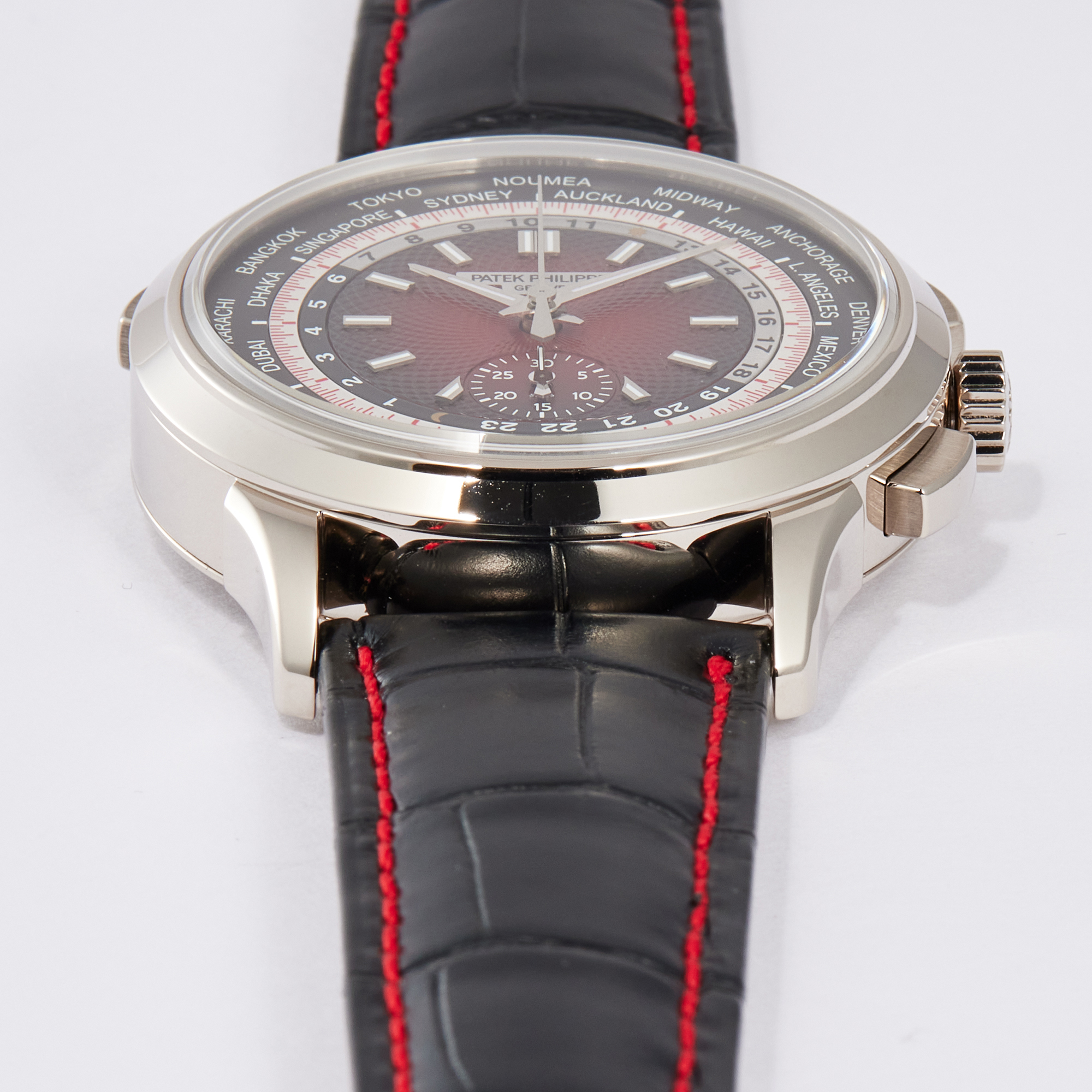 Complications World Time Chronograph White Gold Singapore Edition 39mm Product Image 9
