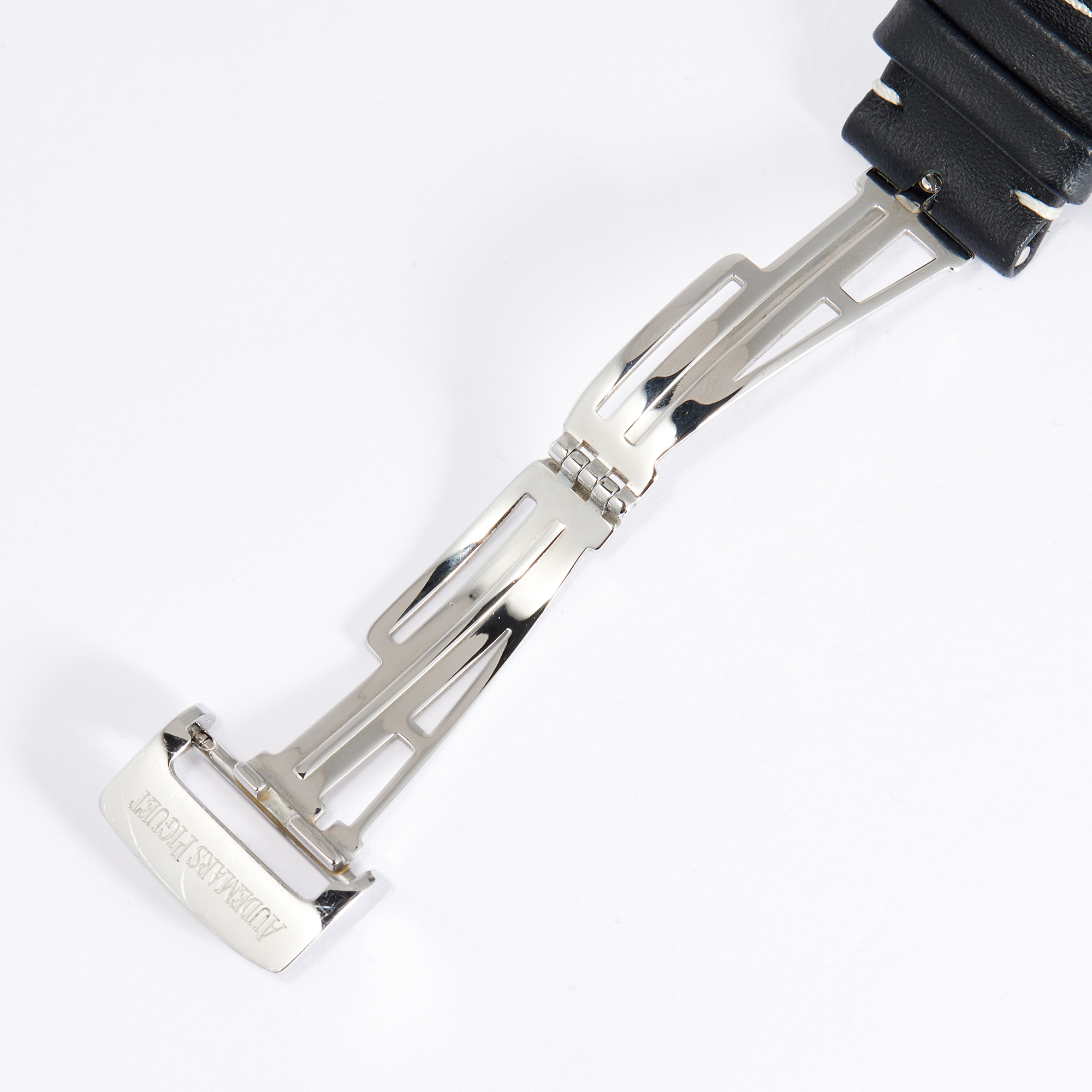 Royal Oak Offshore "Juan Pablo Montoya" Titanium Silver Dial 42mm Product Image 14