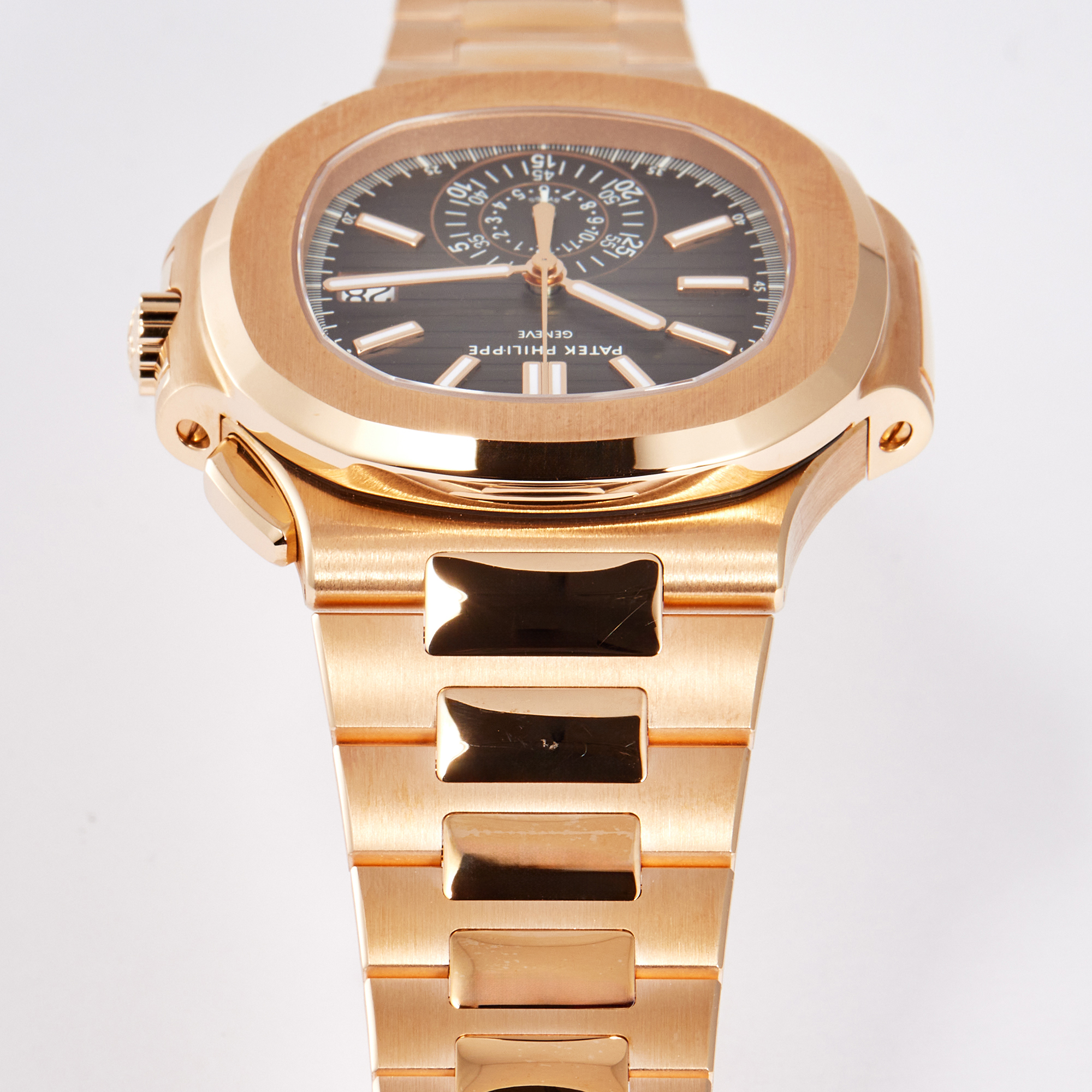 Nautilus Chronograph Rose Gold Black Dial 40mm Product Image 17