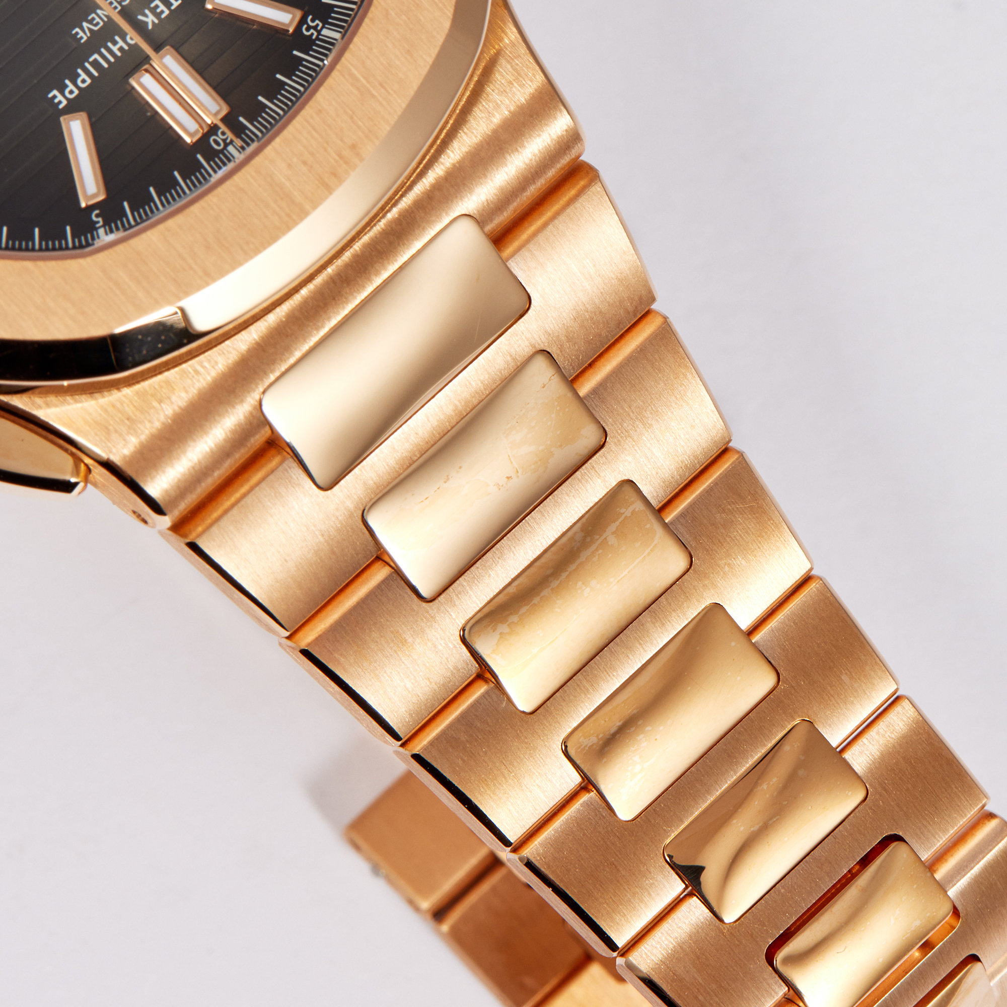 Nautilus Chronograph Rose Gold Black Dial 40mm Product Image 13