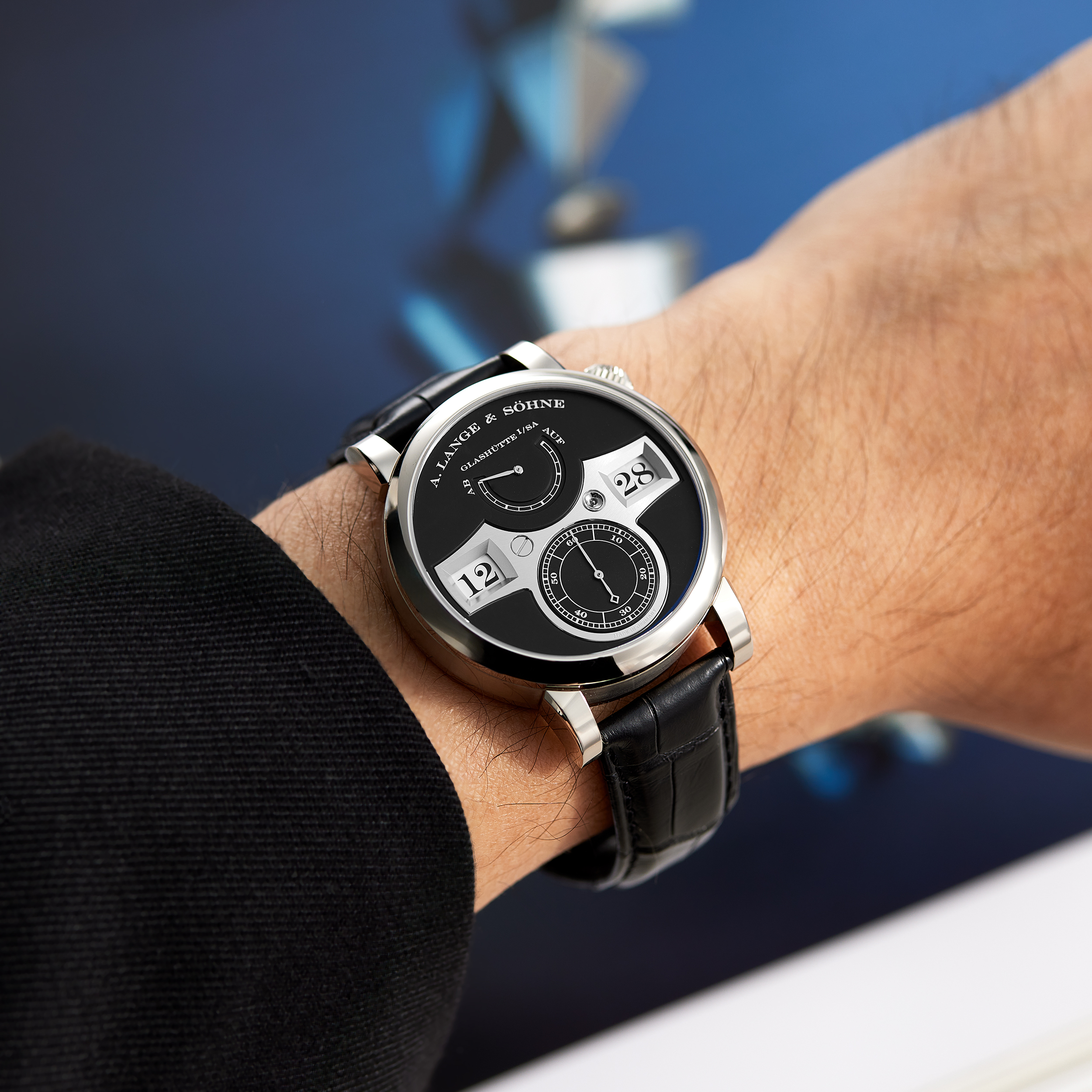 Zeitwerk White Gold Black Dial 41mm Product Image