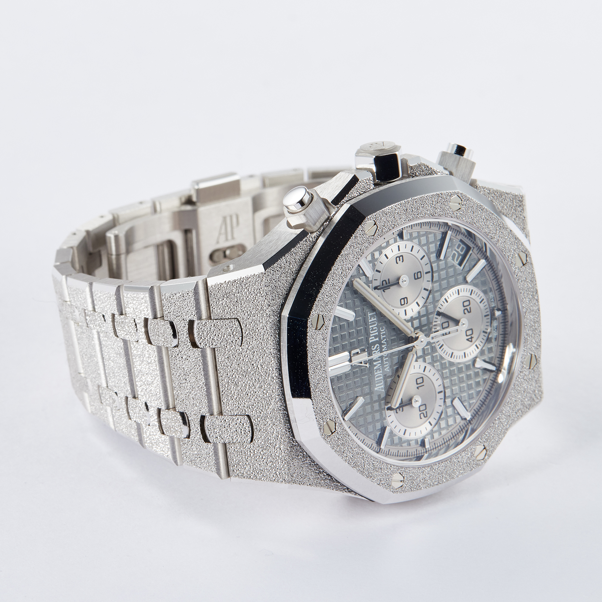 Royal Oak Chronograph Frosted White Gold Grey Dial 41mm Product Image 7