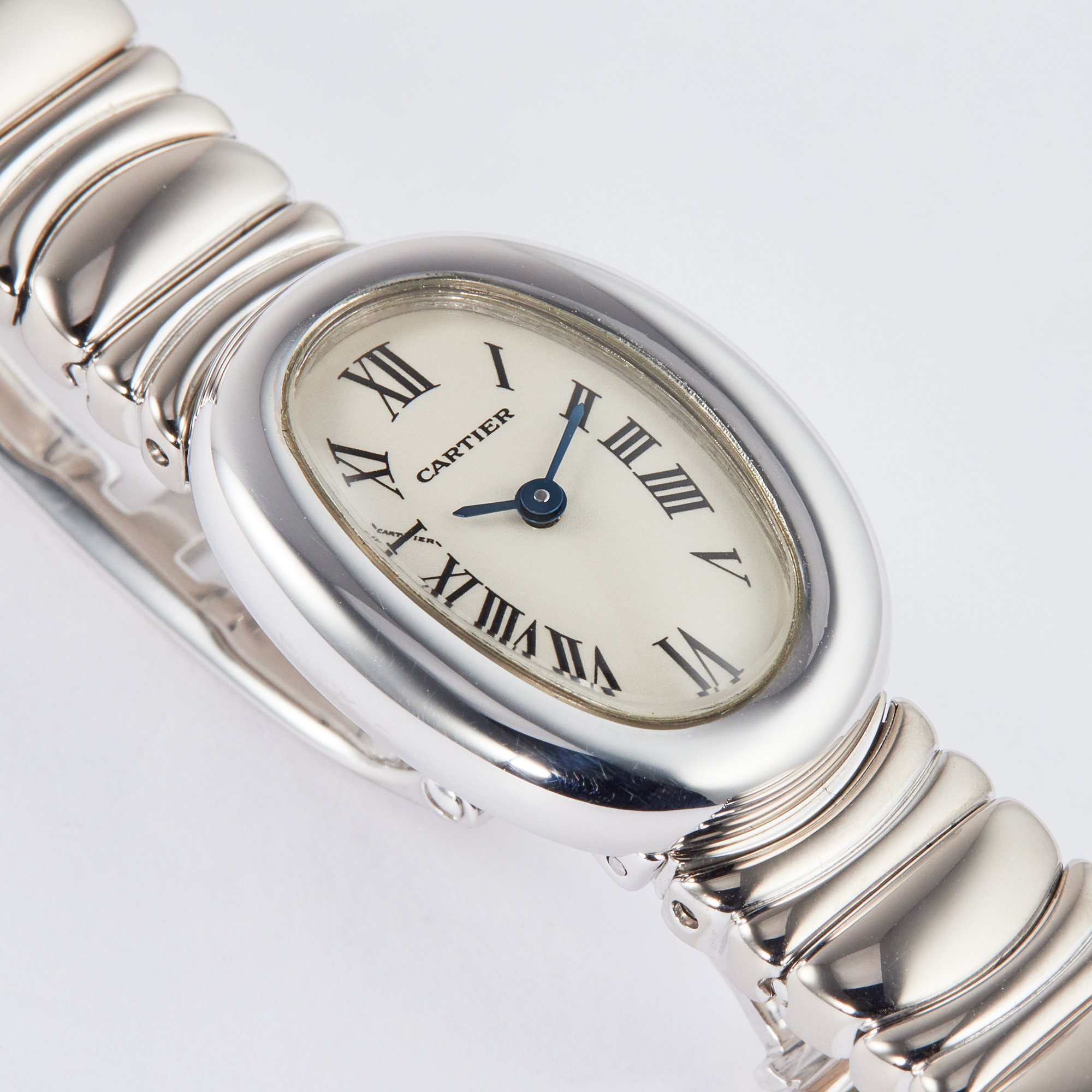 Baignoire de Cartier Baignoire White Gold White Dial 18mm Product Image 2