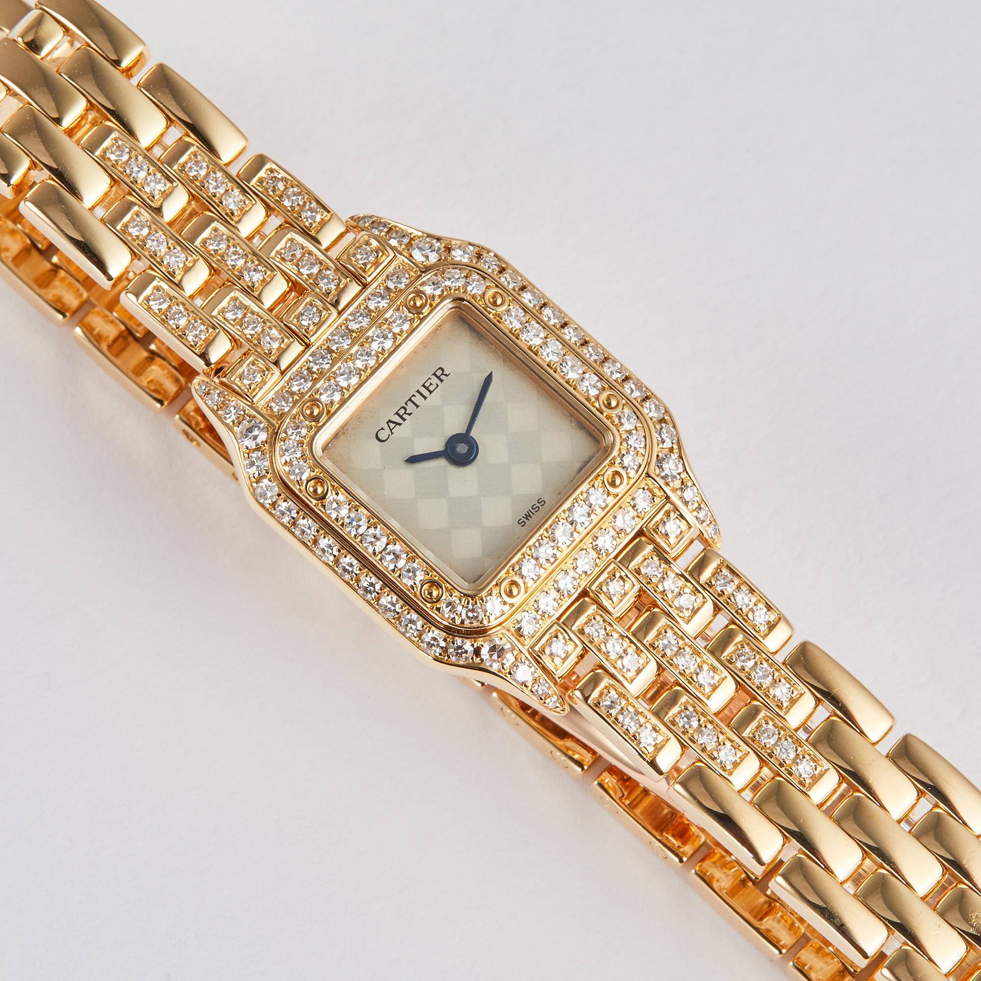 Panthère de Cartier Mini Panthere Yellow Gold Diamond White Dial Product Image 3