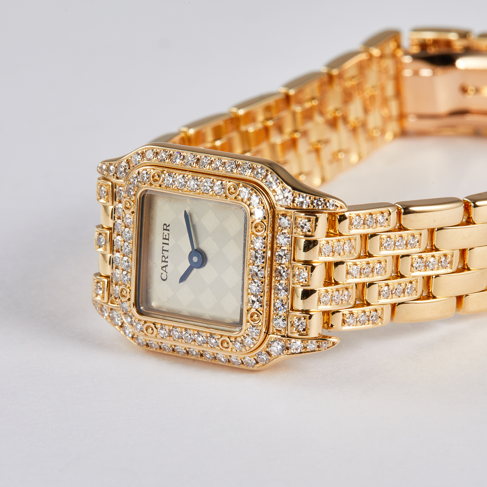Panthère de Cartier Mini Panthere Yellow Gold Diamond White Dial Product Image 4