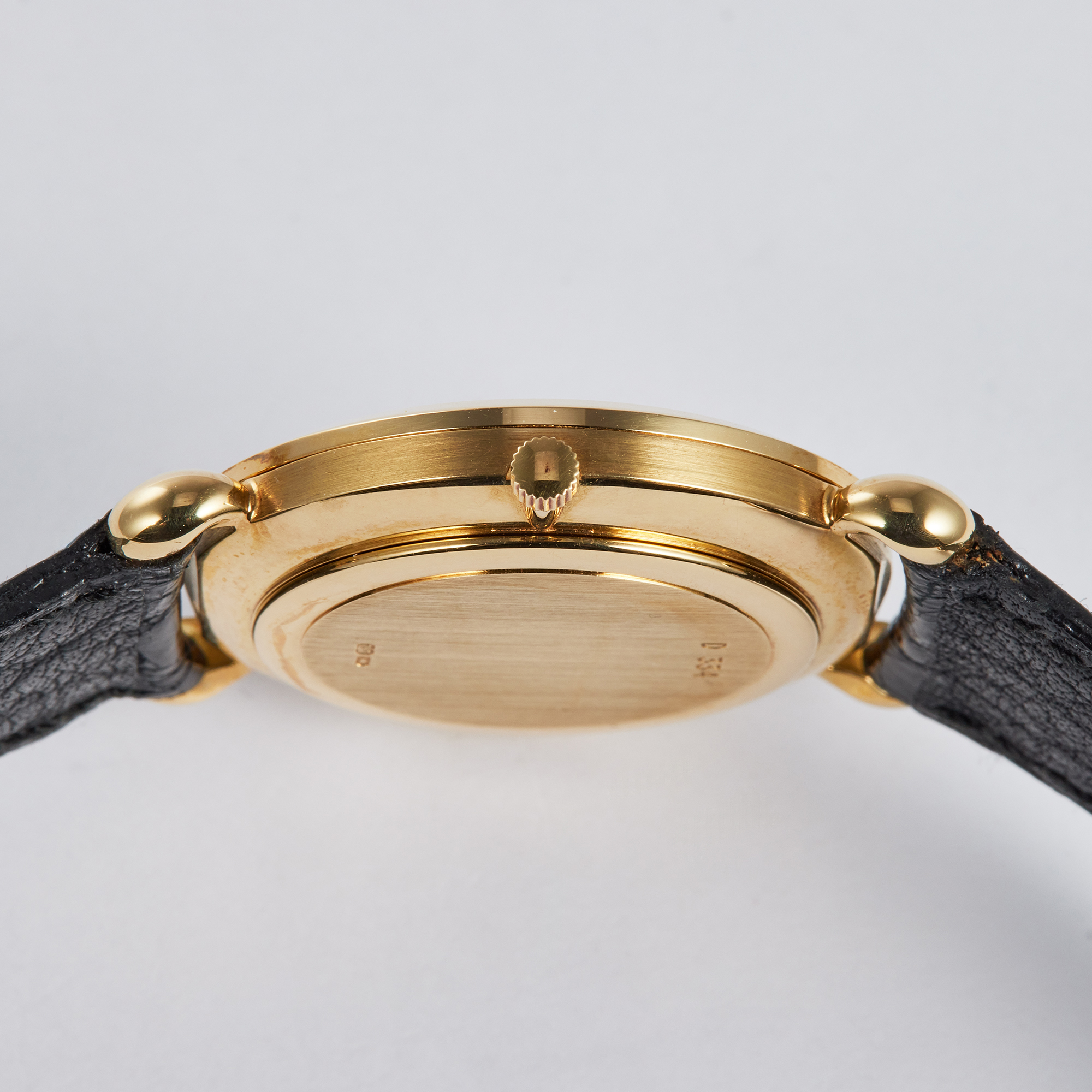 Vintage Tear-Drop Lug Yellow Gold White Dial 32mm Product Image 5
