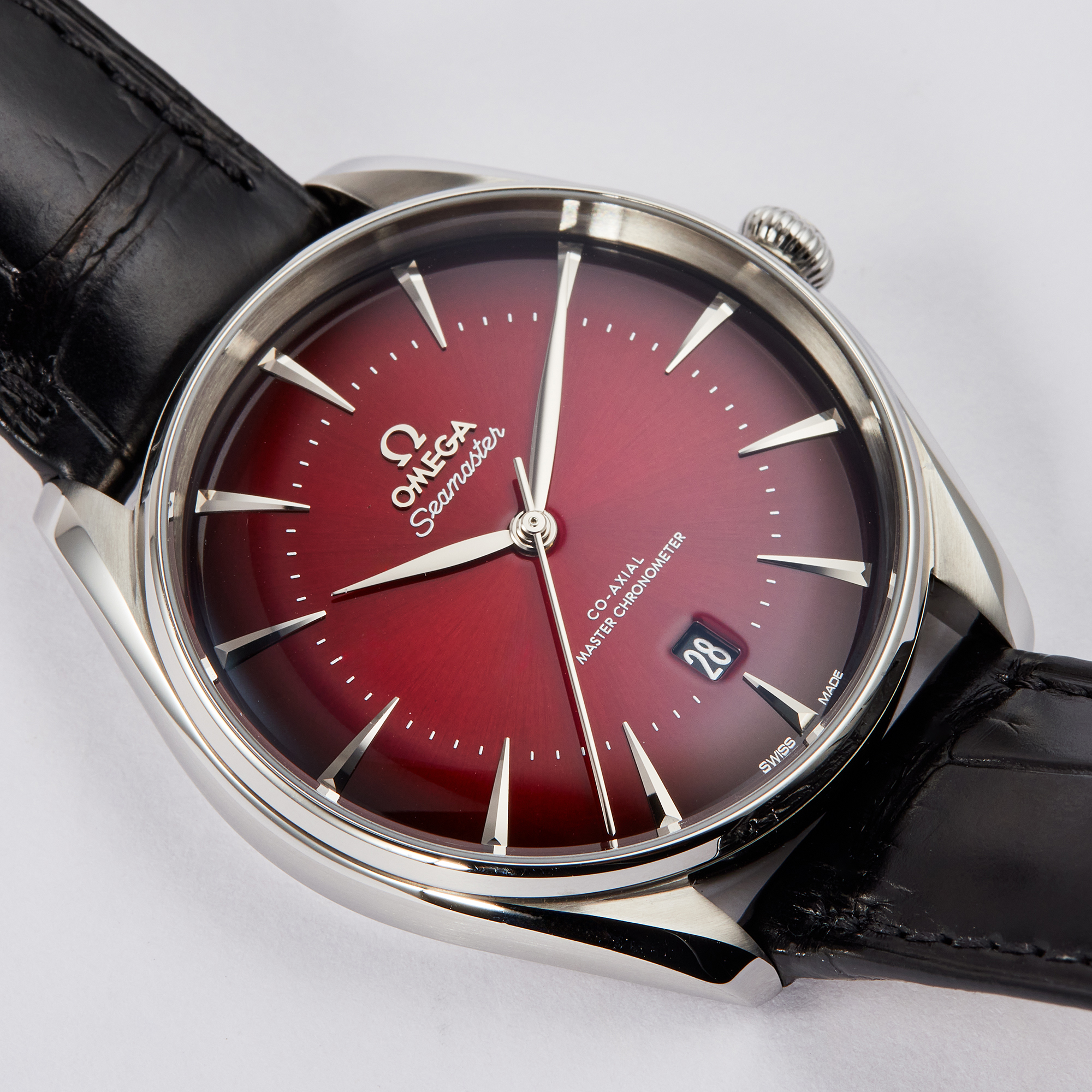 Seamaster "Omega Boutique Edition" Steel Red Dial 39mm Product Image 2