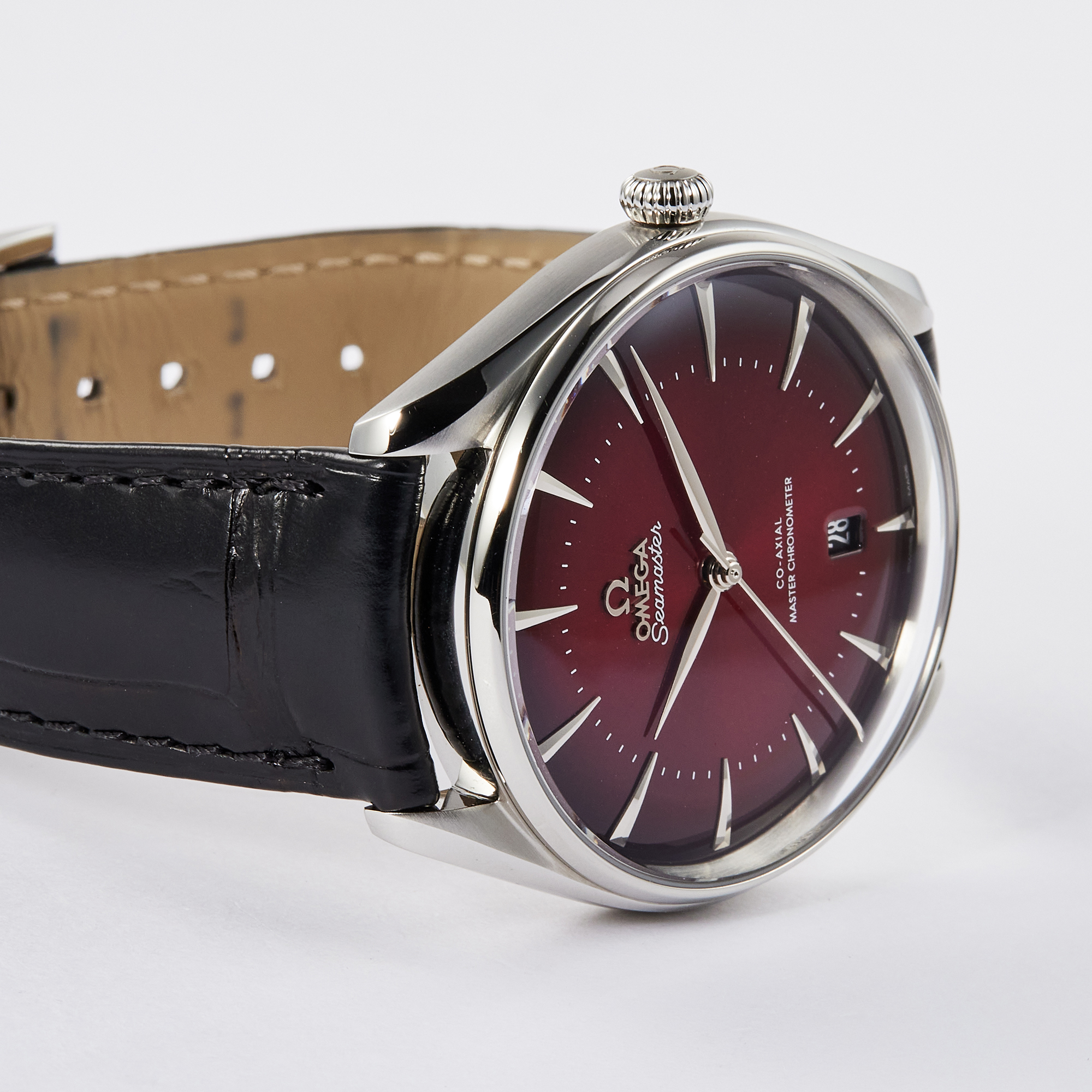 Seamaster "Omega Boutique Edition" Steel Red Dial 39mm Product Image 4