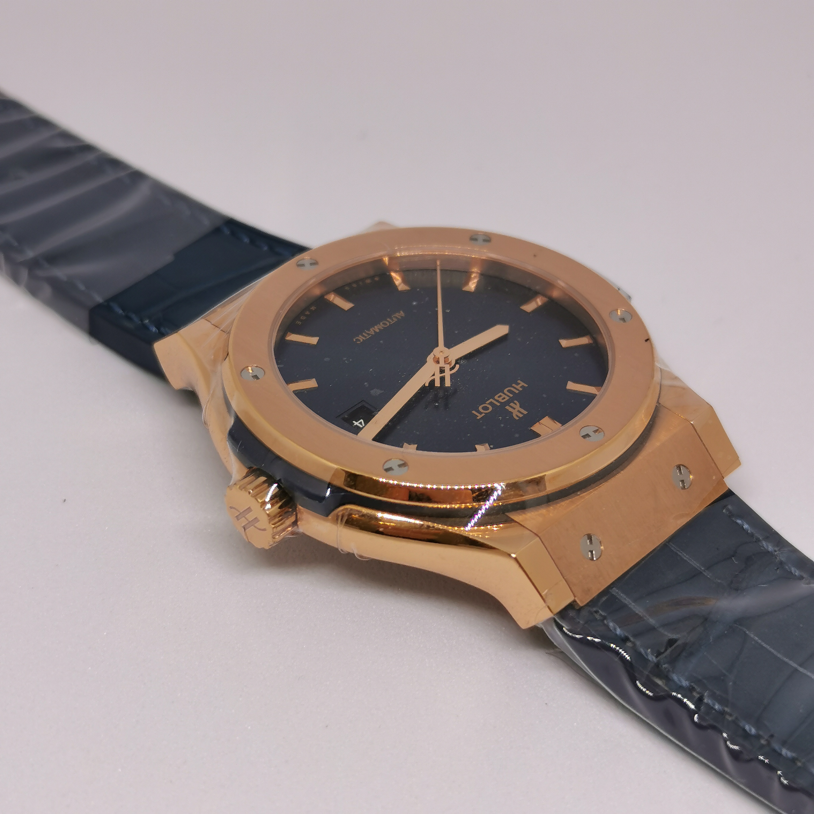 Classic Fusion Rose Gold Blue Dial 42mm Product Image 4