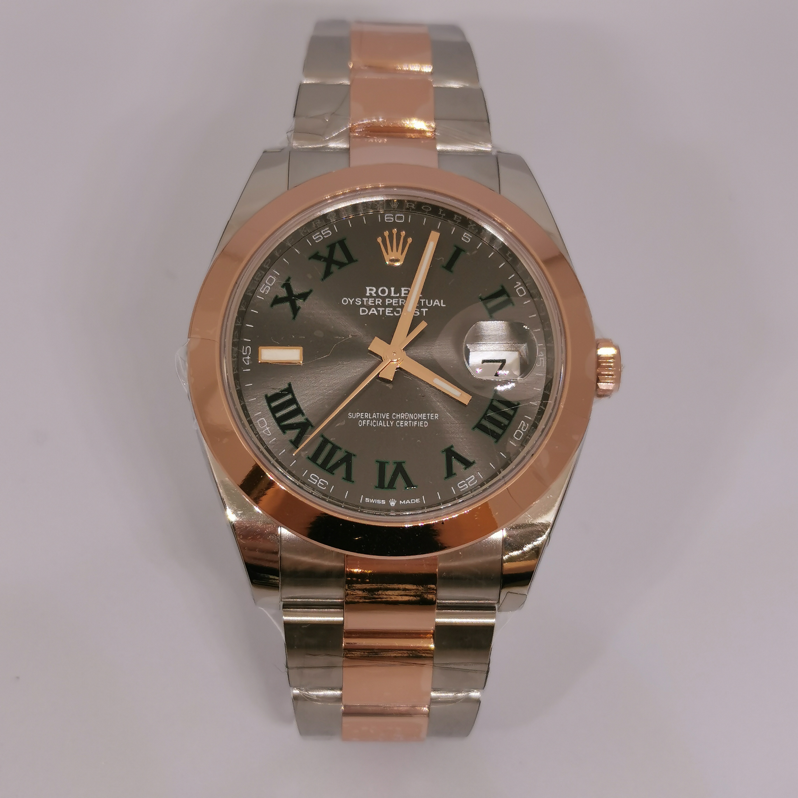 Datejust "Wimbledon" Rose Gold & Steel Grey Dial 41mm Product Image 2