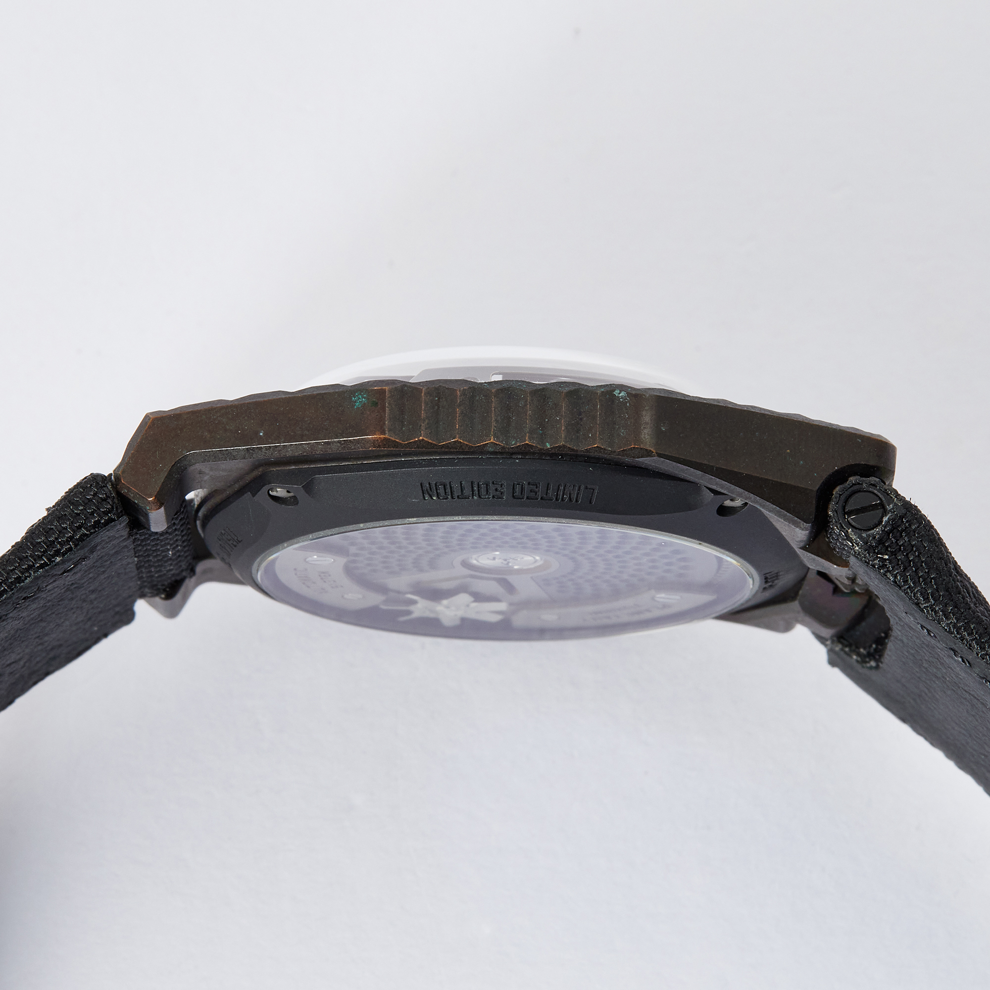 UR100V T Rex Edition 41mm Product Image 6