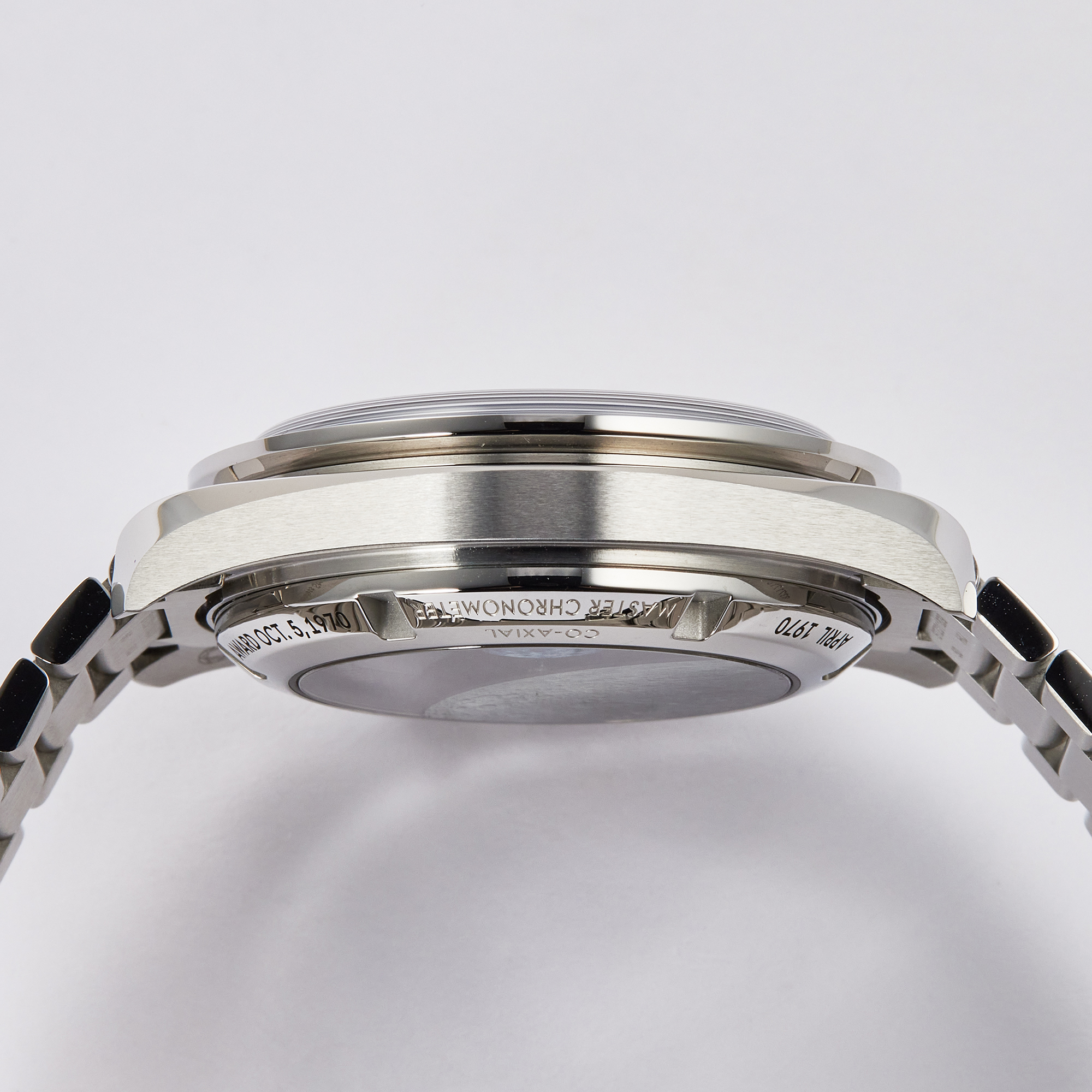 Speedmaster Professional Moonwatch "Silver Snoopy Award" Steel Silver Dial 42mm Product Image 7